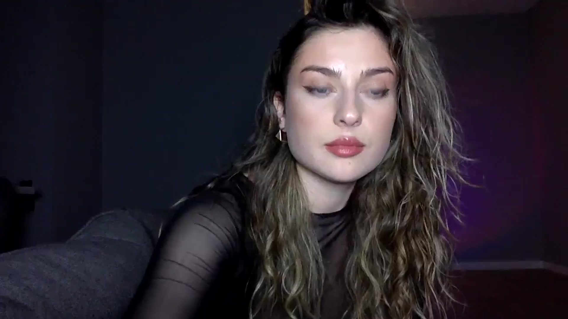 Gallery image thumbnail from SindiMoon's myfreecams stream on, 11/23/2025, 23:05 image 10 of 20