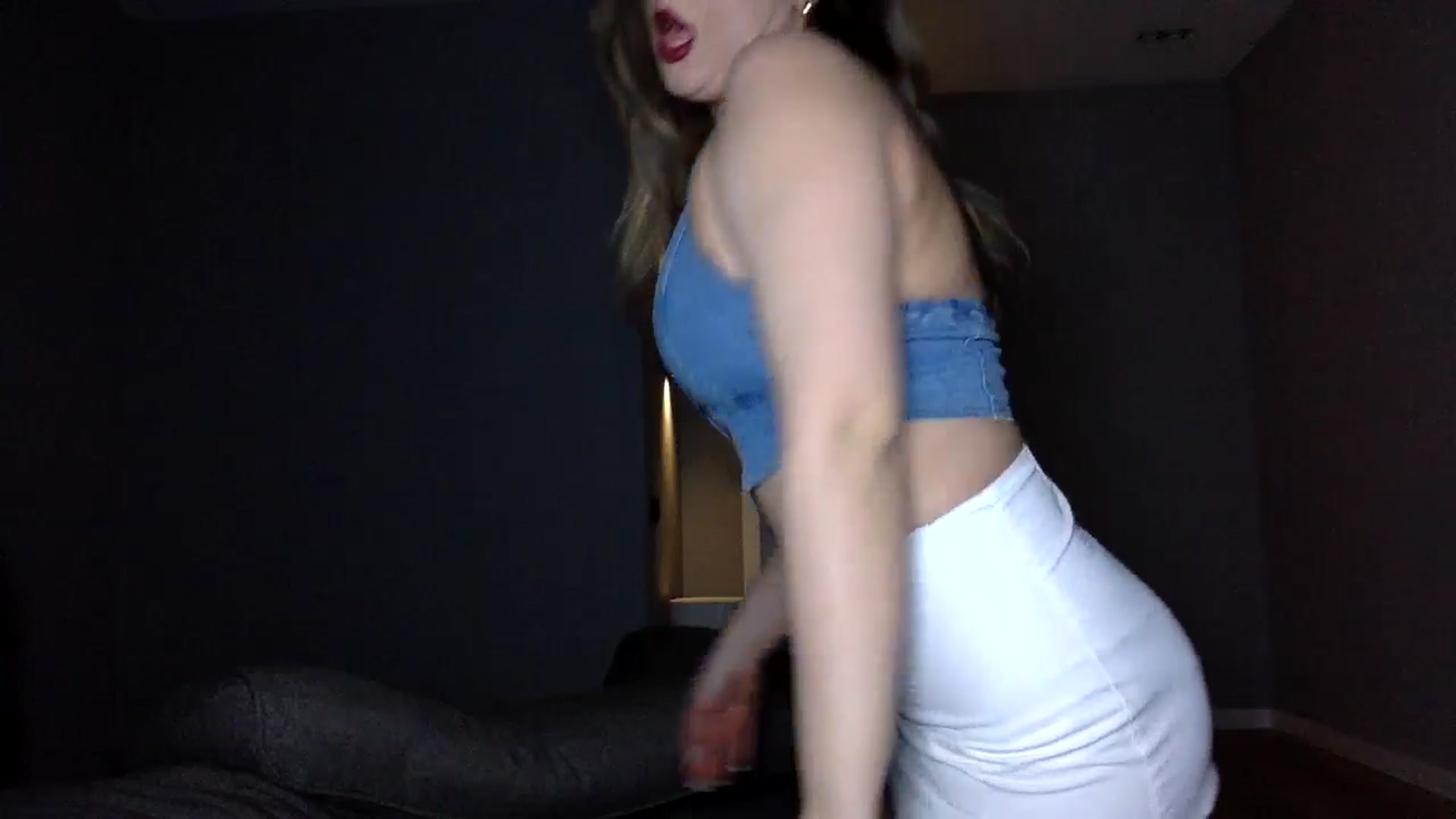 Gallery image thumbnail from SindiMoon's myfreecams stream on, 02/01/2026, 16:01 image 9 of 20