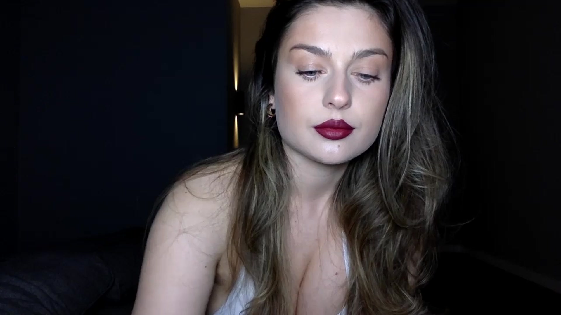 Gallery image thumbnail from SindiMoon's myfreecams stream on, 02/01/2026, 19:56 image 6 of 20