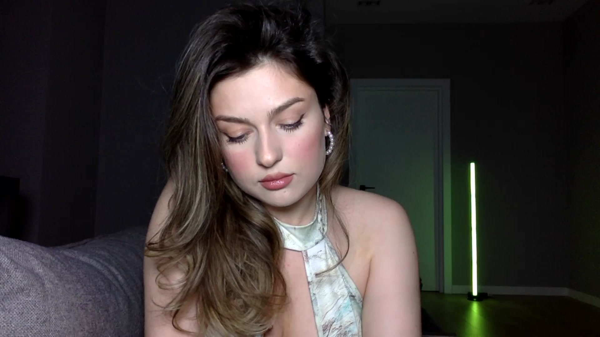 Gallery image thumbnail from SindiMoon's myfreecams stream on, 02/21/2026, 22:31 image 18 of 20