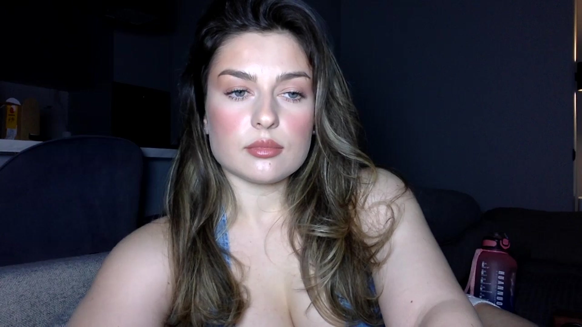 Gallery image thumbnail from SindiMoon's myfreecams stream on, 03/01/2026, 24:00 image 19 of 20