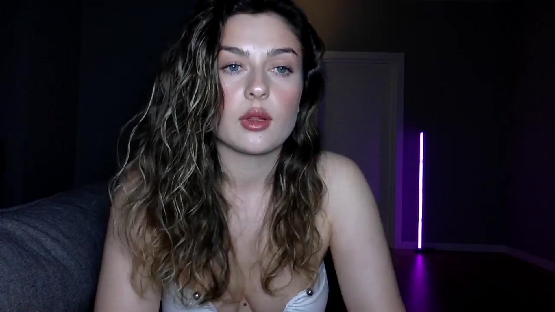 Gallery image thumbnail from SindiMoon's myfreecams stream on, 03/07/2026, 22:55 image 14 of 20