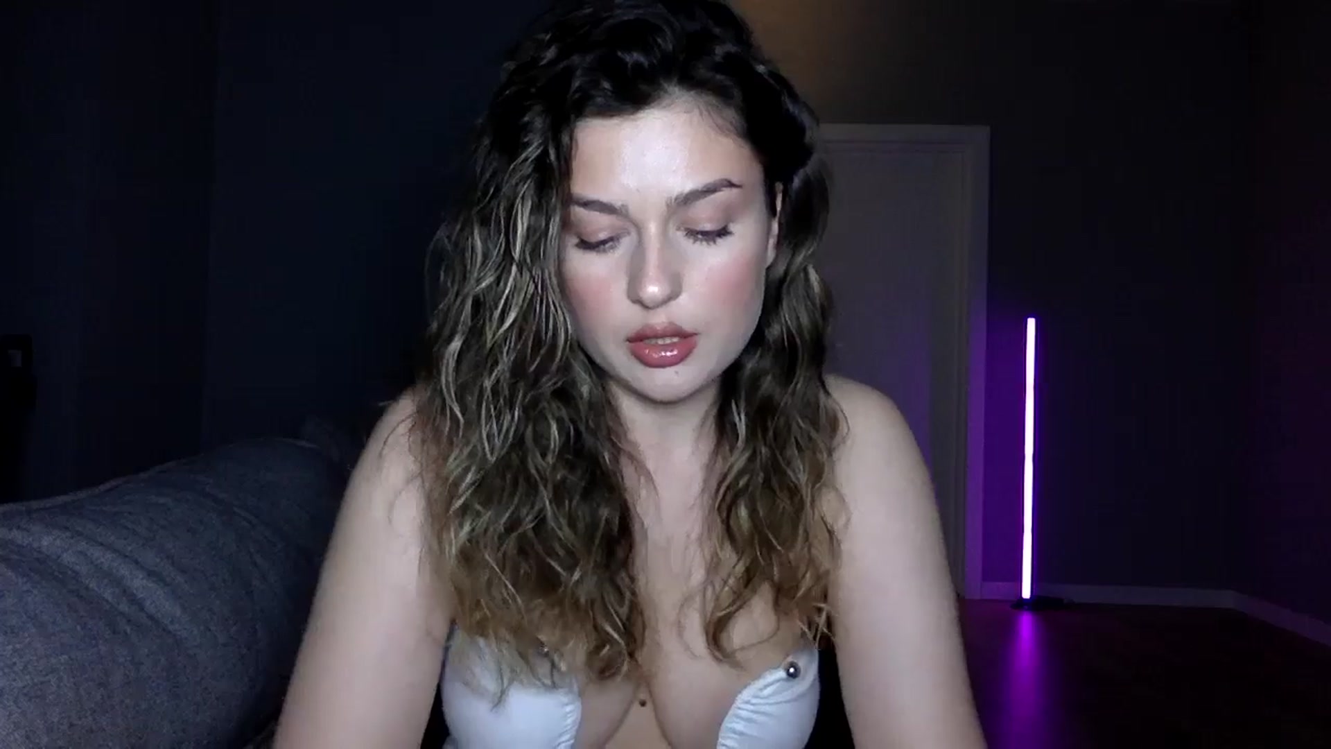 Gallery image thumbnail from SindiMoon's myfreecams stream on, 03/07/2026, 22:55 image 6 of 20