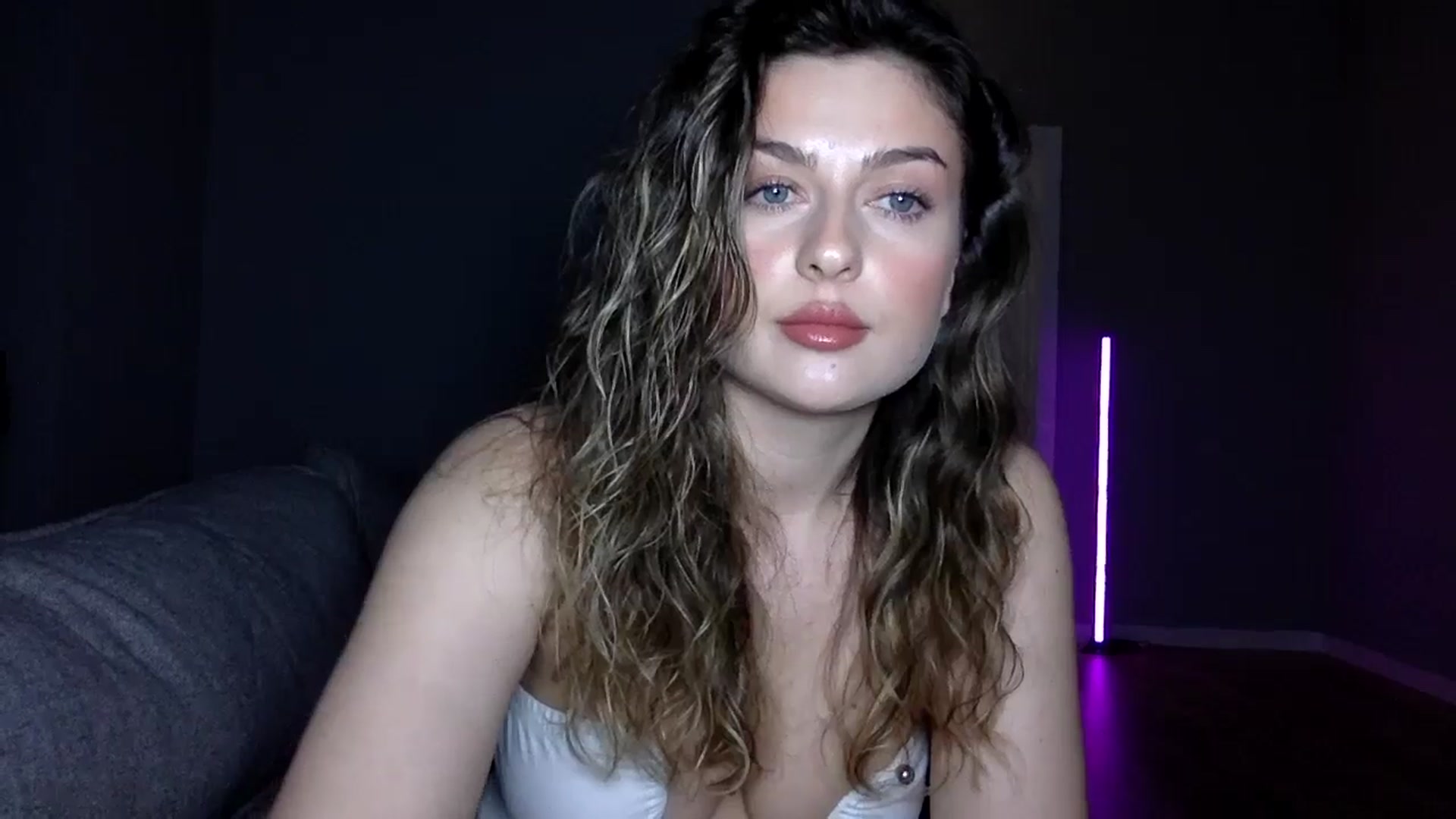 Gallery image thumbnail from SindiMoon's myfreecams stream on, 03/07/2026, 22:55 image 11 of 20