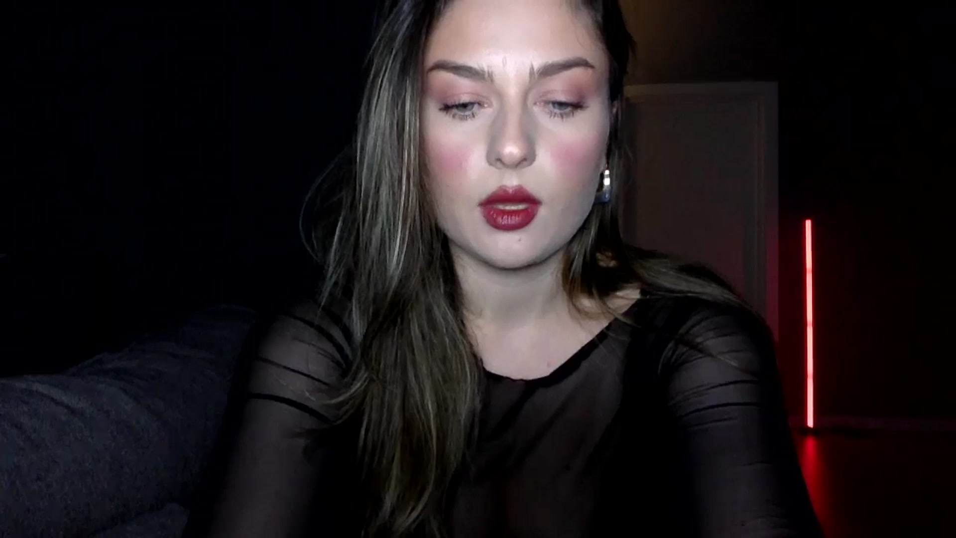 Gallery image thumbnail from SindiMoon's myfreecams stream on, 04/12/2026, 18:00 image 11 of 20