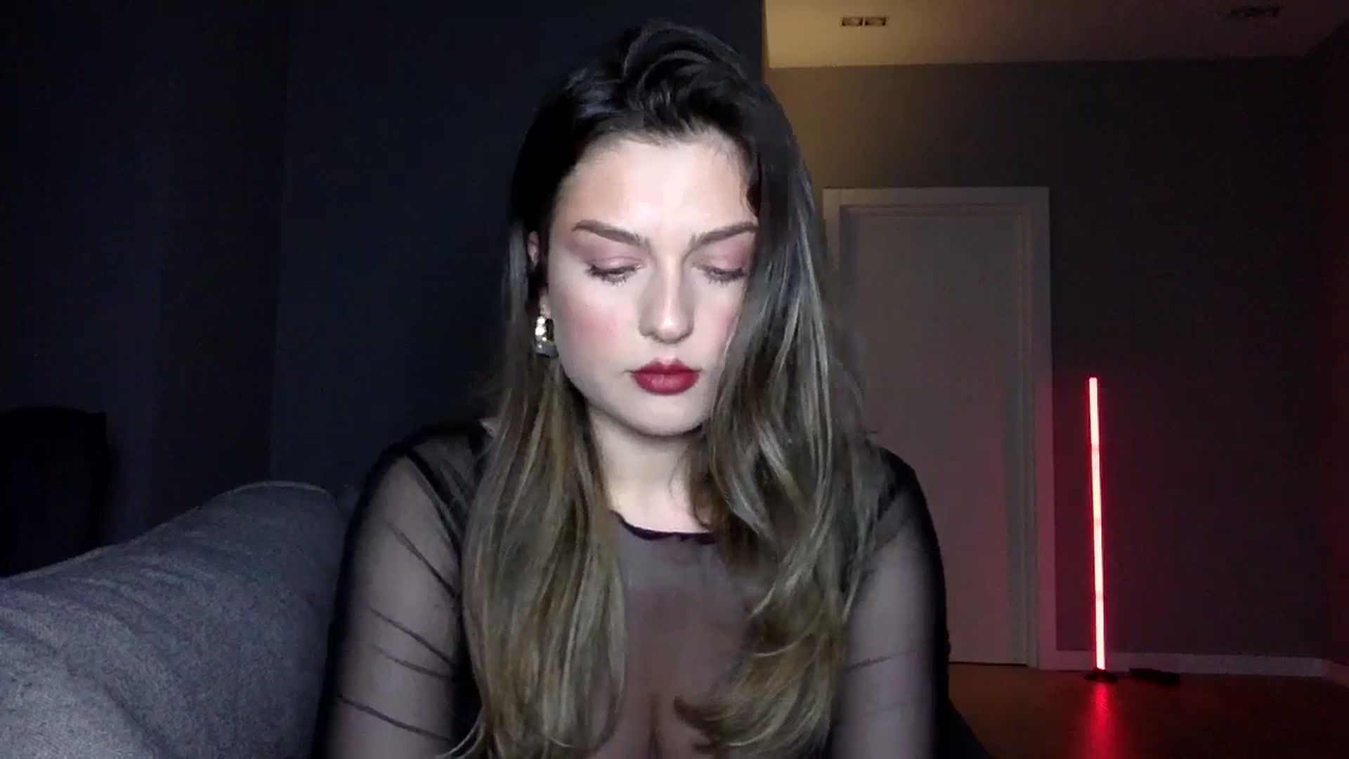 Gallery image thumbnail from SindiMoon's myfreecams stream on, 04/12/2026, 20:38 image 2 of 20
