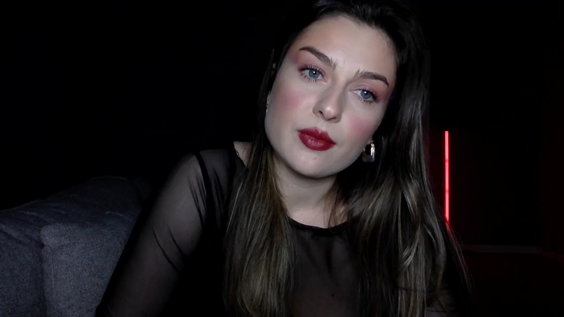 Gallery image thumbnail from SindiMoon's myfreecams stream on, 04/12/2026, 20:38 image 9 of 20
