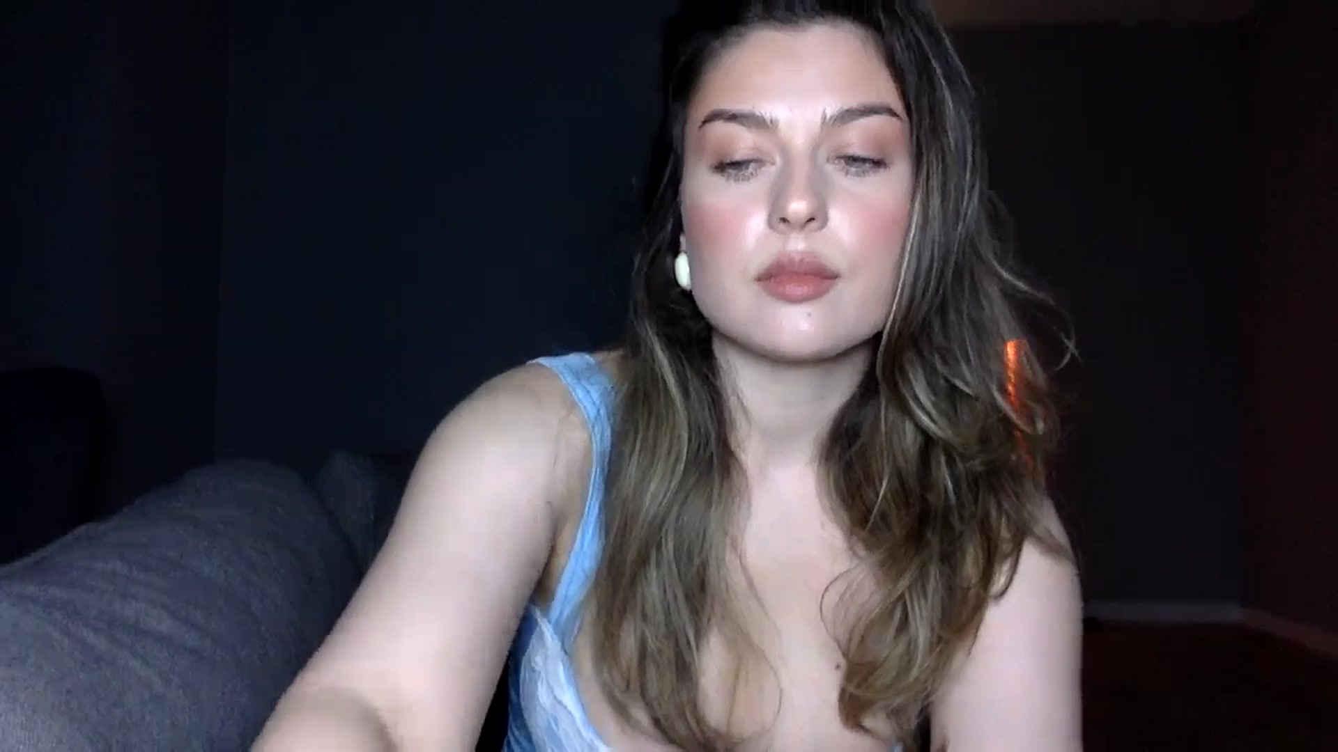 Gallery image thumbnail from SindiMoon's myfreecams stream on, 04/26/2026, 21:30 image 2 of 20
