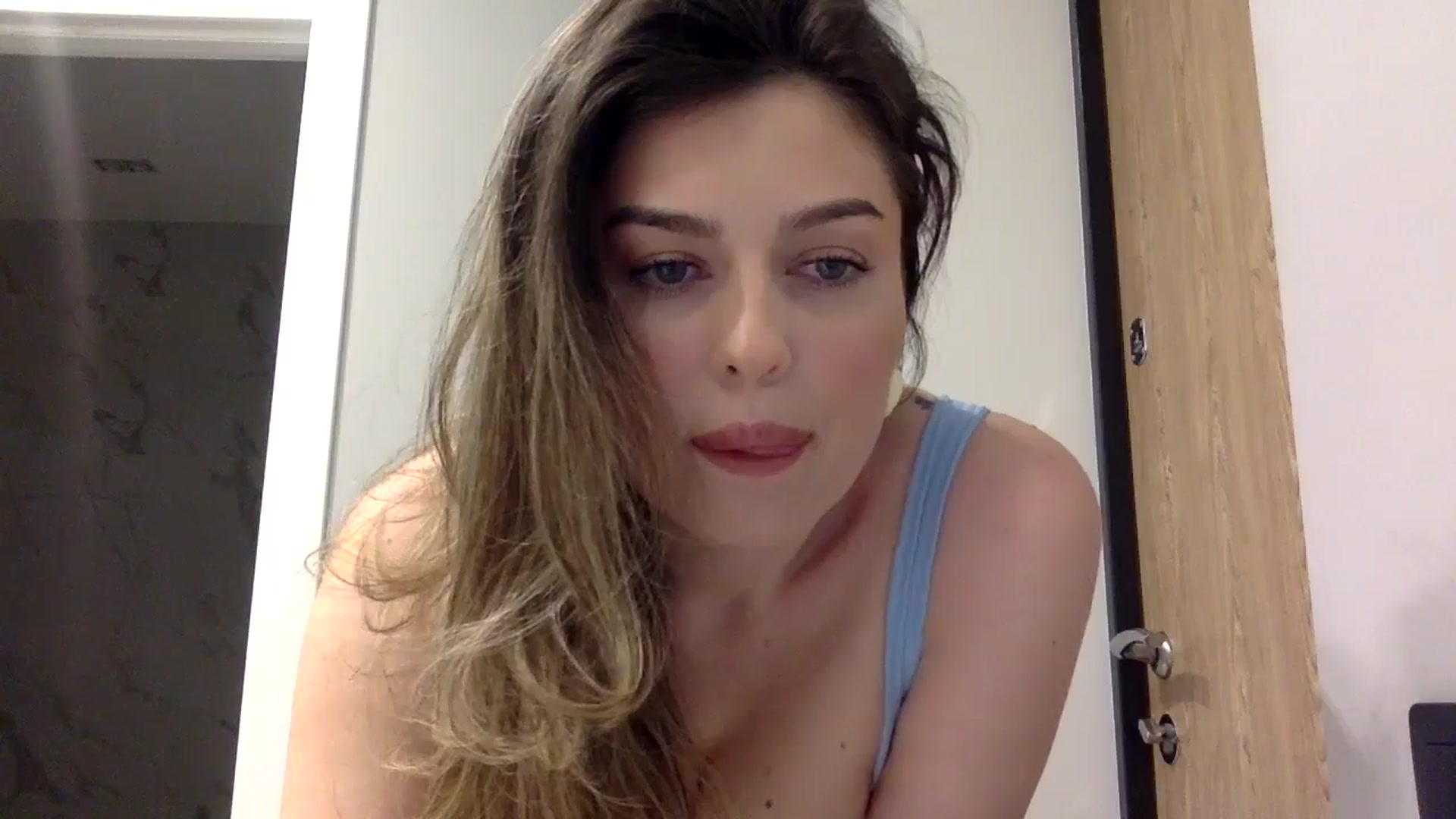 Gallery image thumbnail from SindiMoon's myfreecams stream on, 04/26/2026, 22:29 image 19 of 20