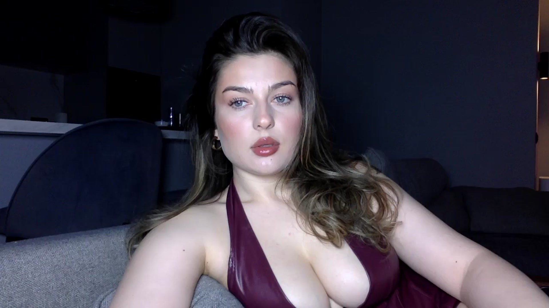 Gallery image thumbnail from SindiMoon's myfreecams stream on, 05/02/2026, 18:07 image 8 of 20