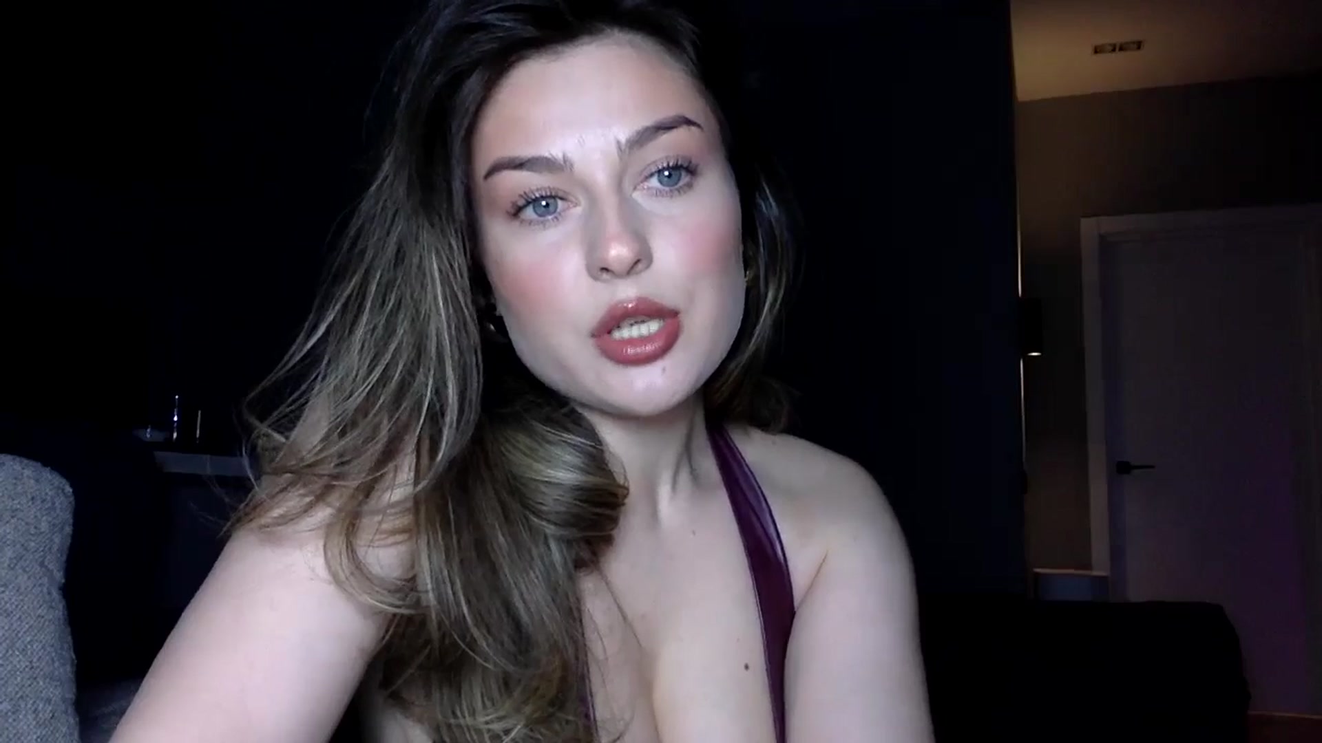 Gallery image thumbnail from SindiMoon's myfreecams stream on, 05/02/2026, 18:07 image 12 of 20