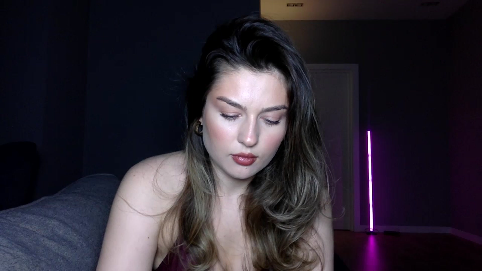 Gallery image thumbnail from SindiMoon's myfreecams stream on, 05/02/2026, 20:44 image 8 of 20