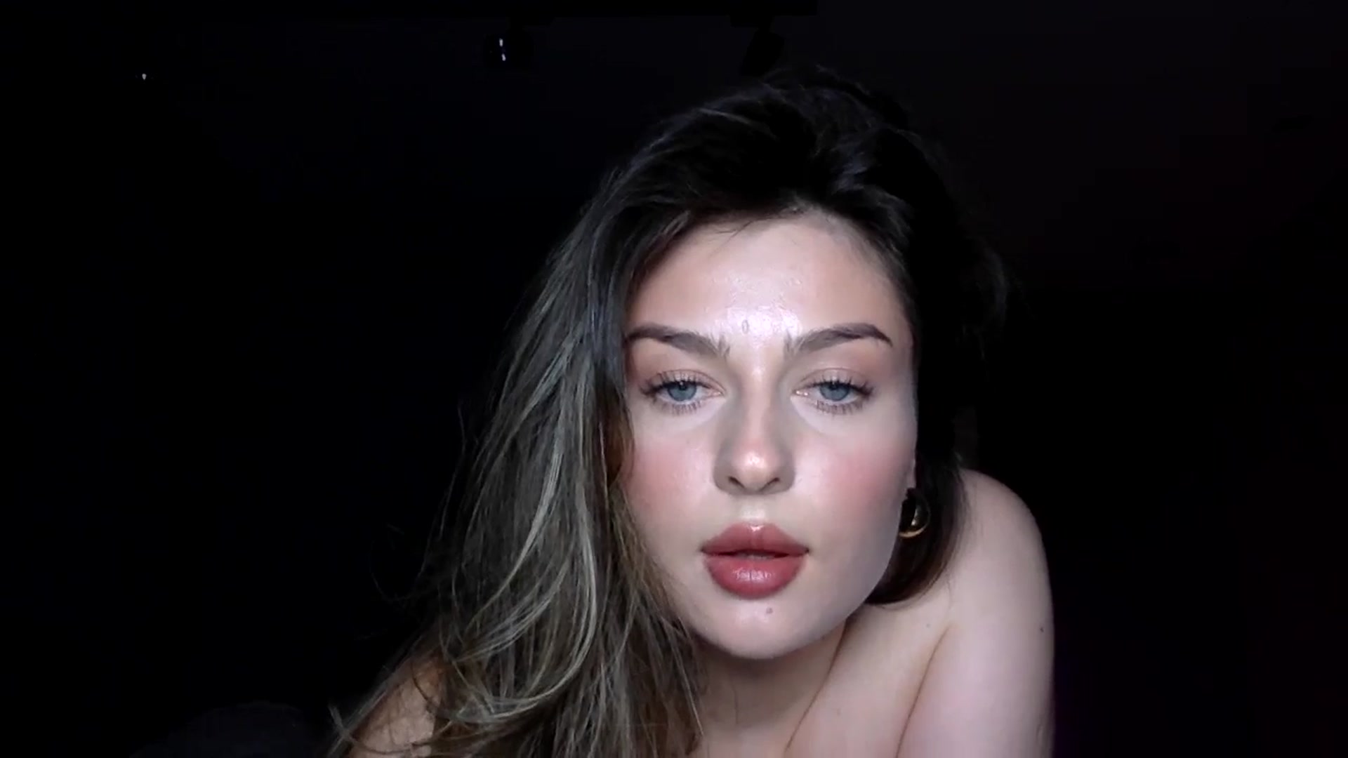 Gallery image thumbnail from SindiMoon's myfreecams stream on, 05/02/2026, 22:06 image 13 of 20