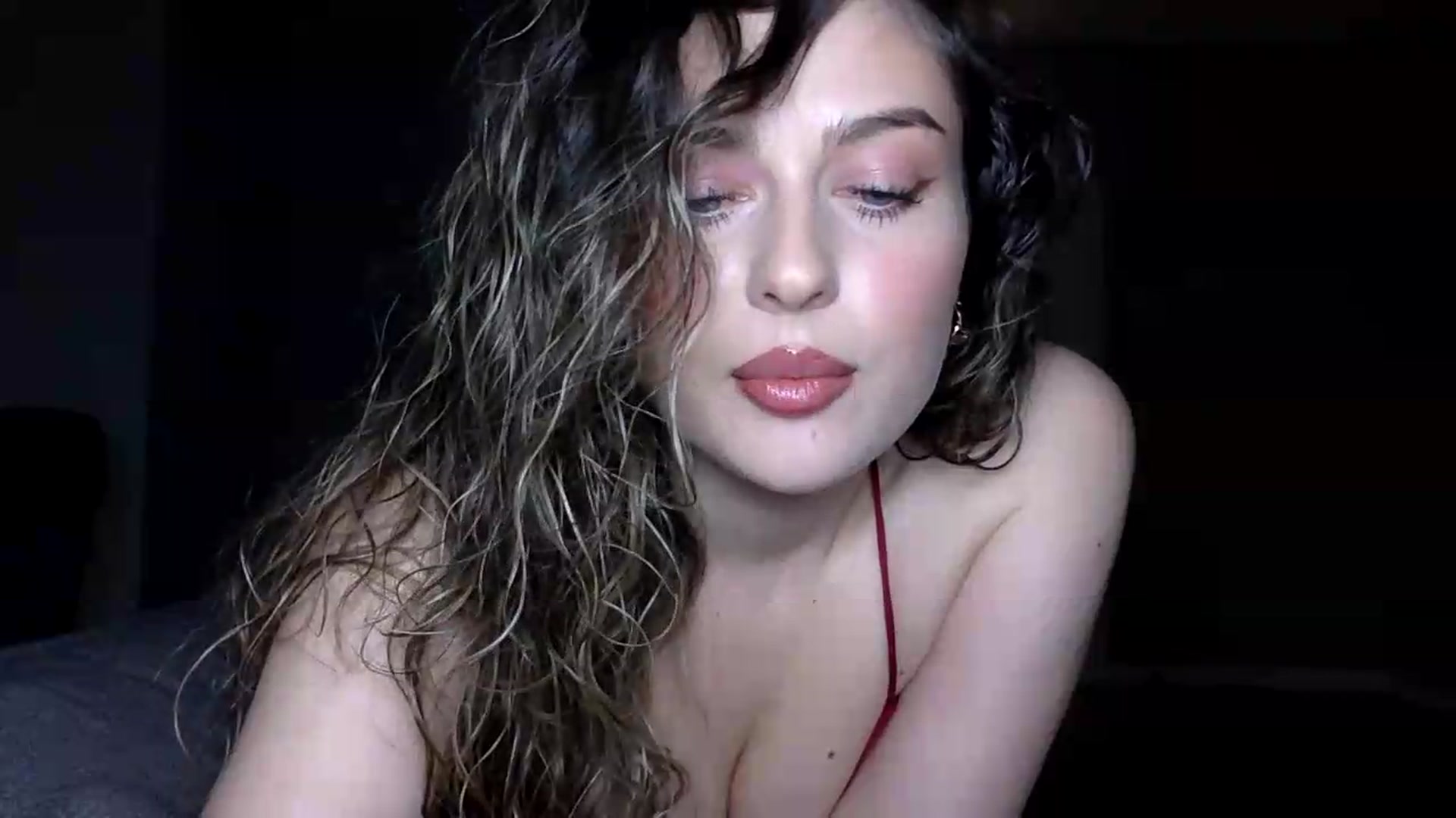 Gallery image thumbnail from SindiMoon's myfreecams stream on, 05/29/2026, 21:42 image 8 of 20
