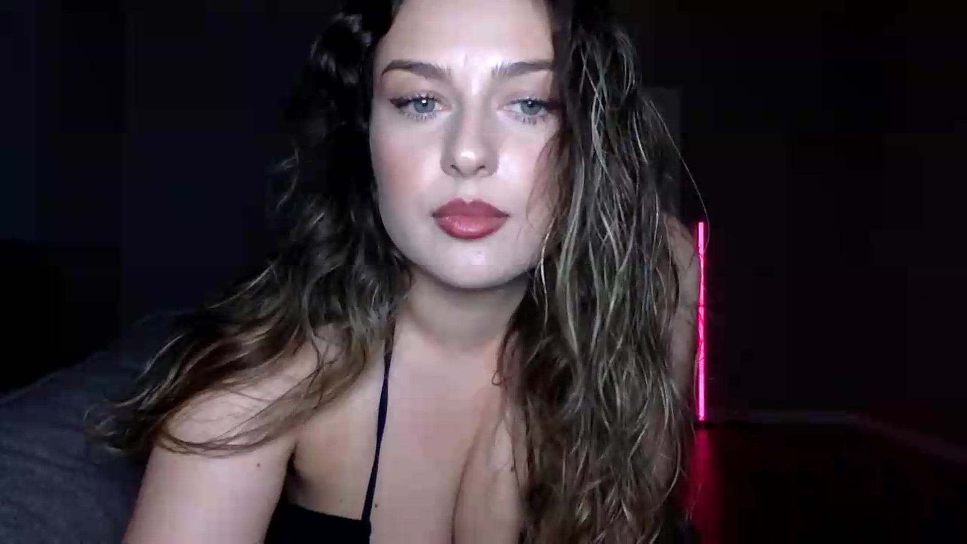 Gallery image thumbnail from SindiMoon's myfreecams stream on, 07/01/2026, 08:47 image 18 of 20