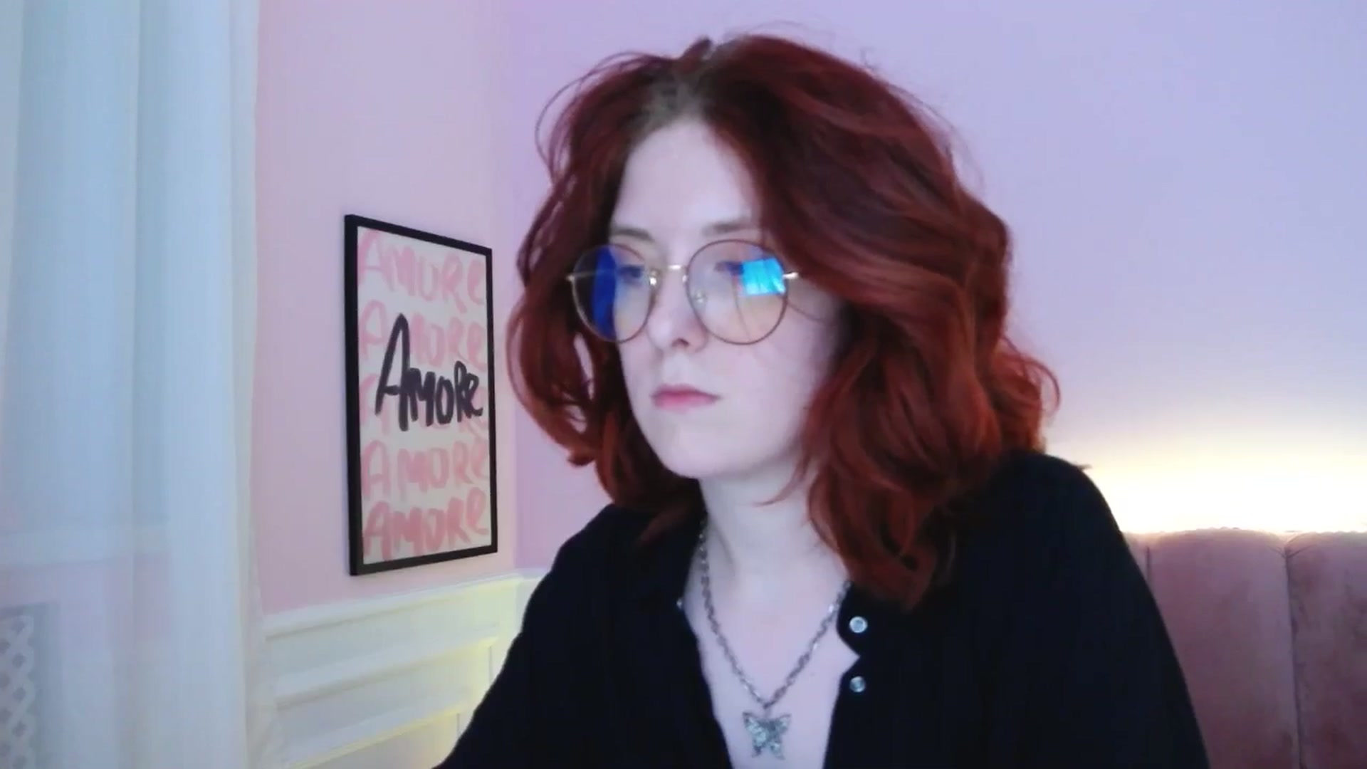 Gallery image thumbnail from SindyBounce's myfreecams stream on, 07/17/2025, 16:59 image 16 of 20
