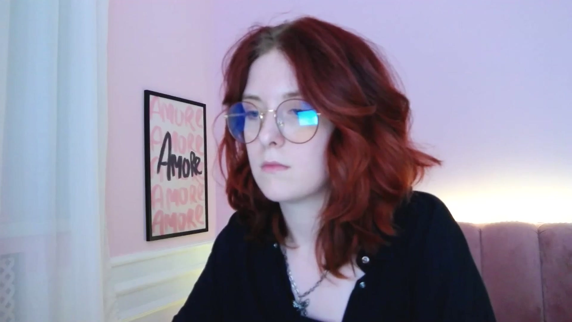 Gallery image thumbnail from SindyBounce's myfreecams stream on, 07/17/2025, 16:59 image 4 of 20