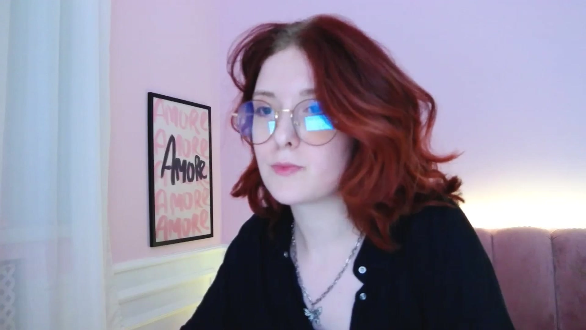 Gallery image thumbnail from SindyBounce's myfreecams stream on, 07/17/2025, 16:59 image 13 of 20