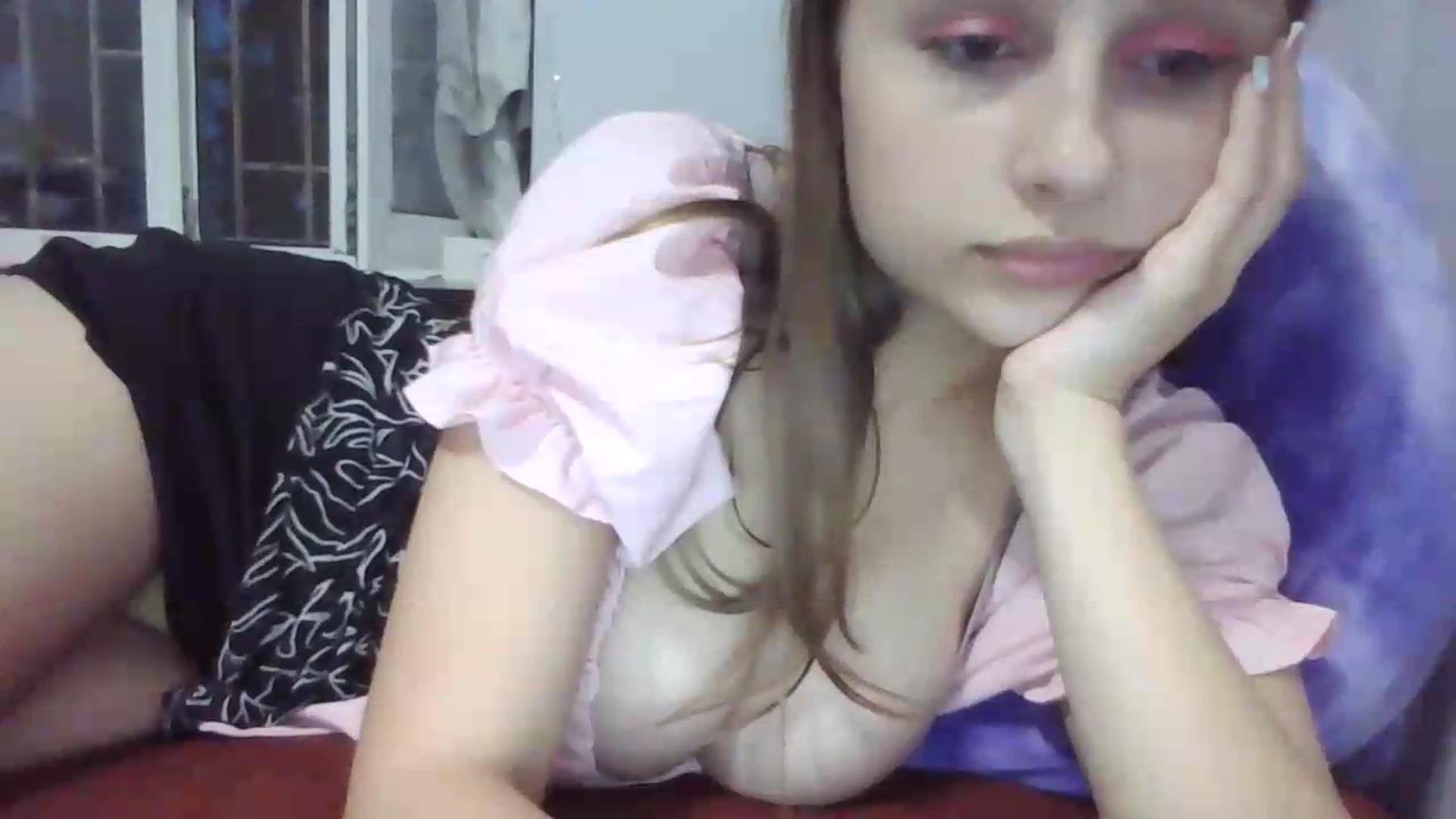 Gallery image thumbnail from SindyBriks's myfreecams stream on, 07/16/2026, 18:17 image 12 of 20