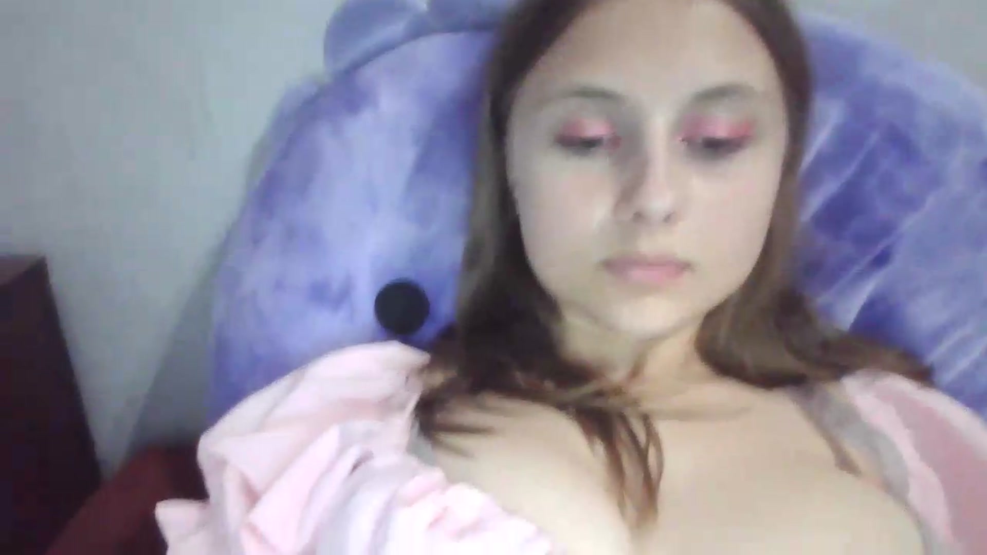 Gallery image thumbnail from SindyBriks's myfreecams stream on, 07/16/2026, 18:17 image 14 of 20