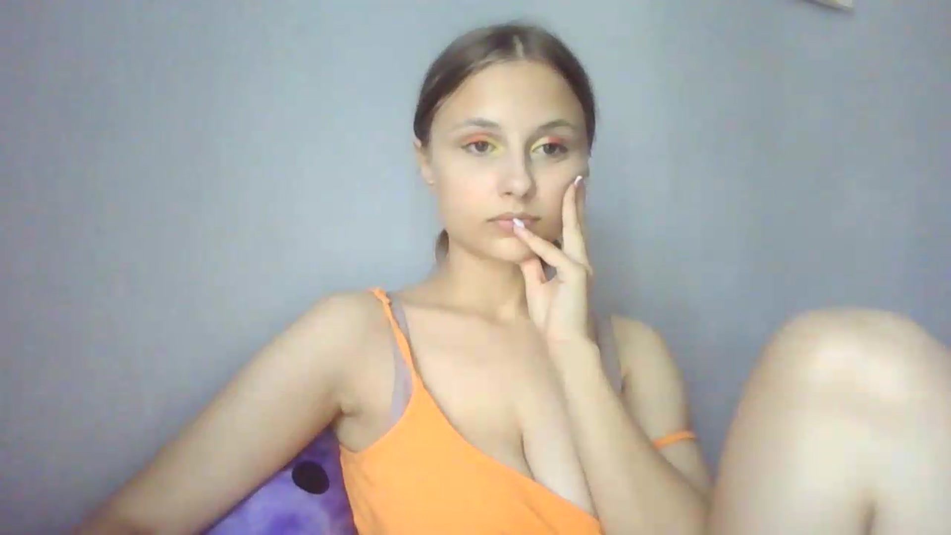 Gallery image thumbnail from SindyBriks's myfreecams stream on, 07/17/2026, 11:43 image 15 of 20