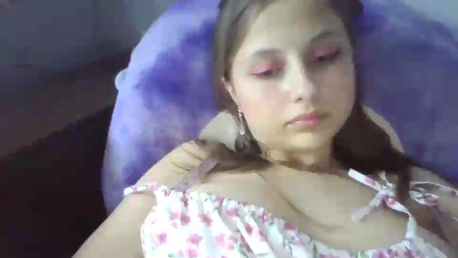 Gallery image thumbnail from SindyBriks's myfreecams stream on, 07/22/2026, 10:35 image 19 of 20