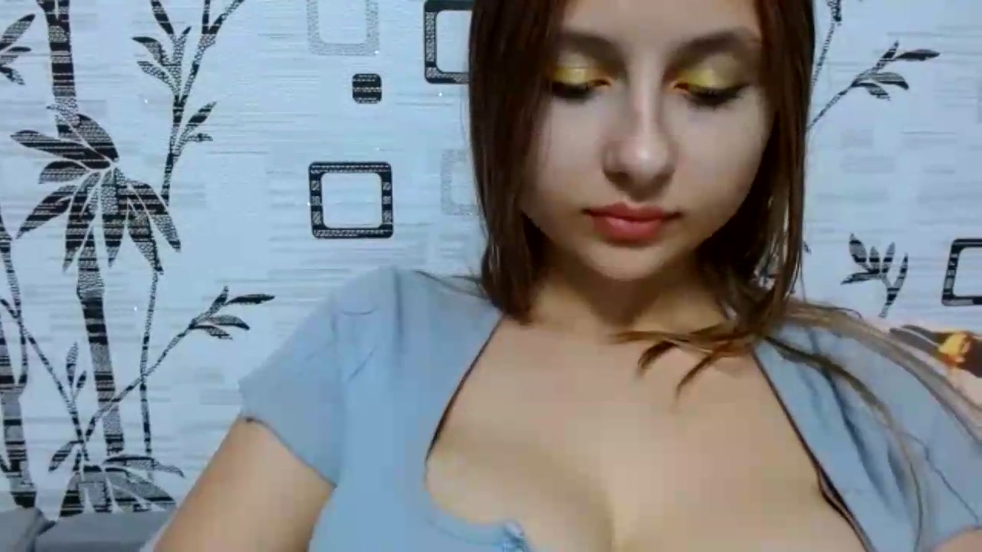 Gallery image thumbnail from SindyBriks's myfreecams stream on, 08/10/2026, 12:09 image 8 of 20