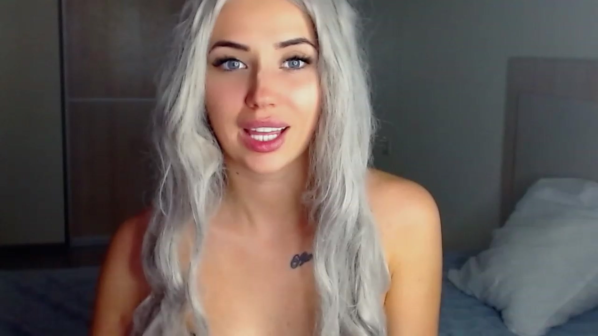 Gallery image thumbnail from SinfulAngelll's myfreecams stream on, 11/14/2022, 14:15 image 4 of 20
