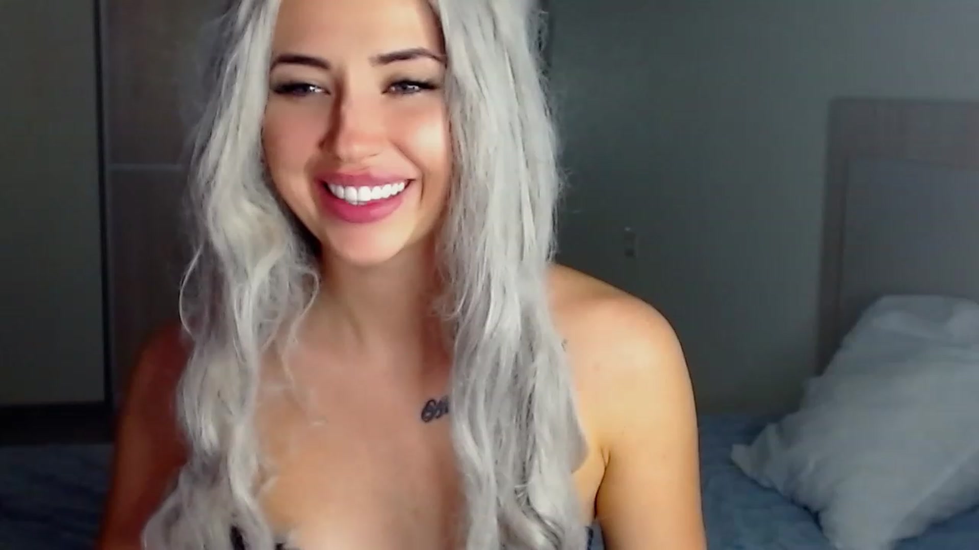 Gallery image thumbnail from SinfulAngelll's myfreecams stream on, 11/14/2022, 14:15 image 20 of 20
