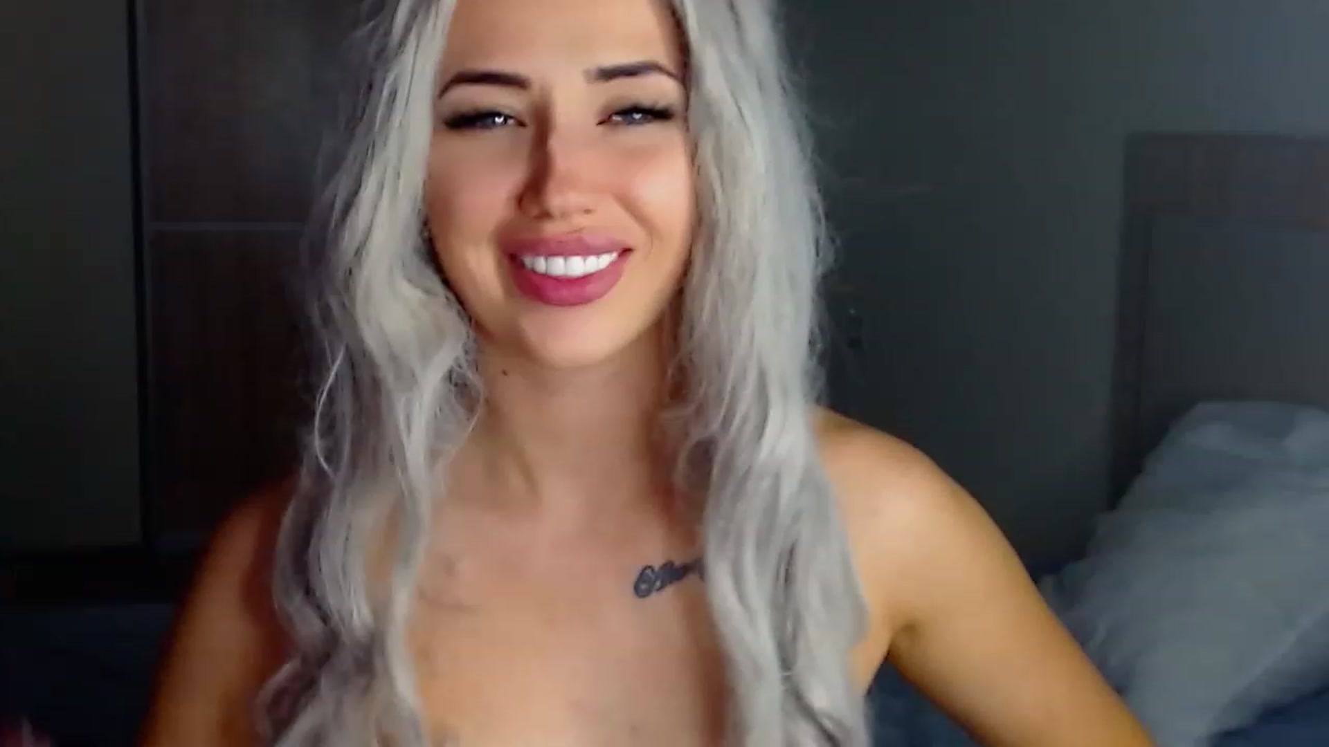 Gallery image thumbnail from SinfulAngelll's myfreecams stream on, 11/14/2022, 14:15 image 16 of 20