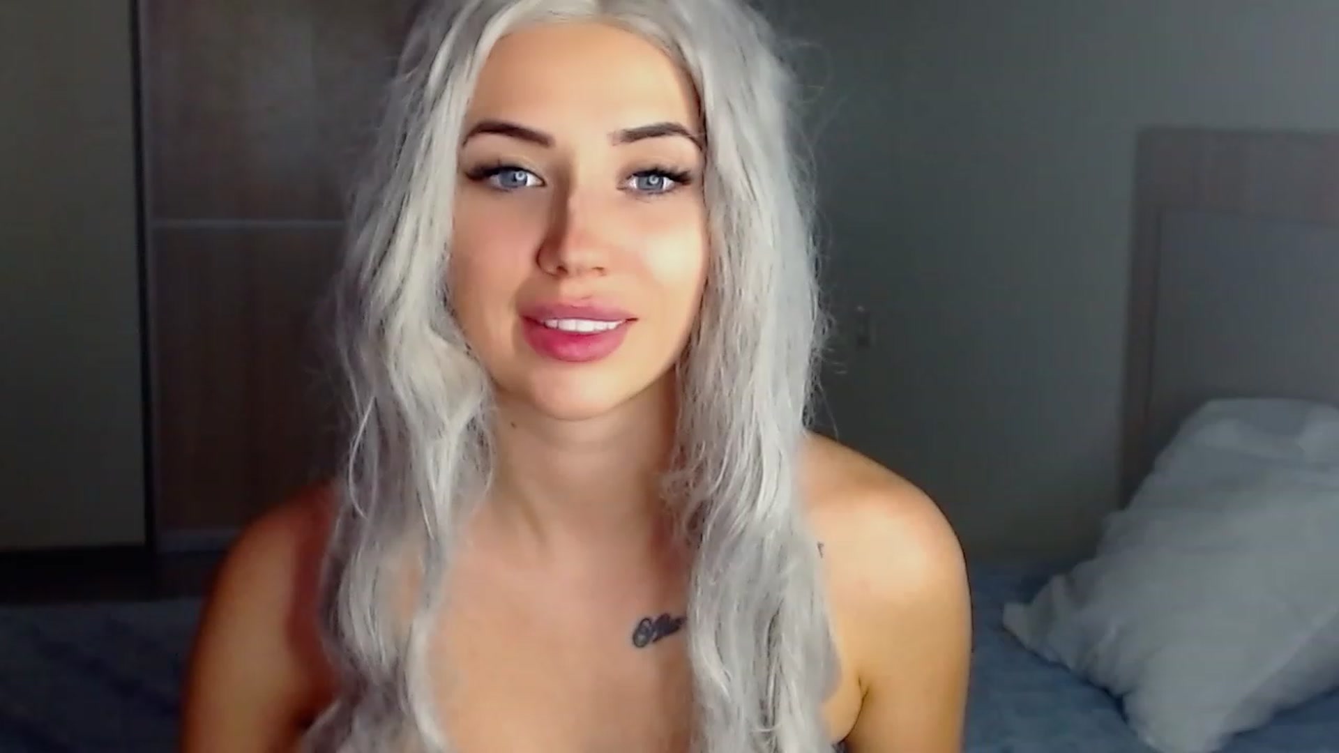 Gallery image thumbnail from SinfulAngelll's myfreecams stream on, 11/14/2022, 14:15 image 5 of 20