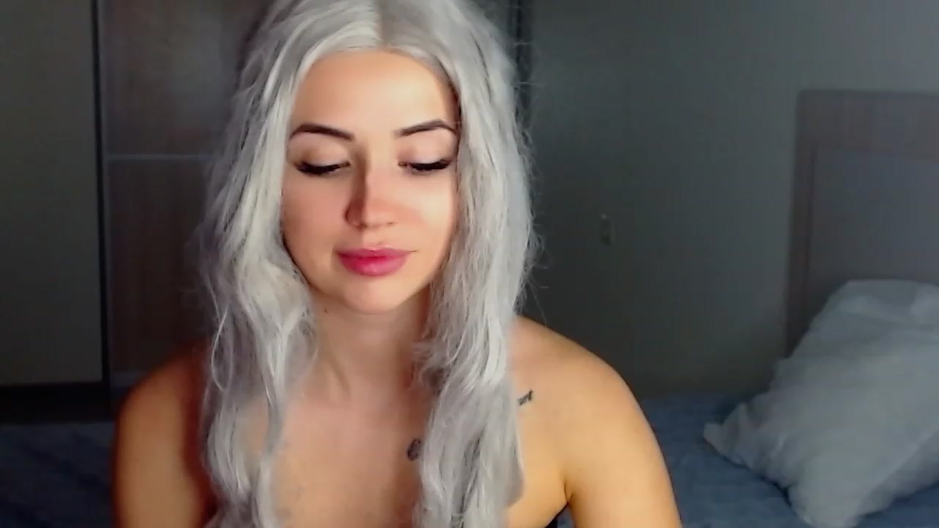 Gallery image thumbnail from SinfulAngelll's myfreecams stream on, 11/14/2022, 14:15 image 7 of 20