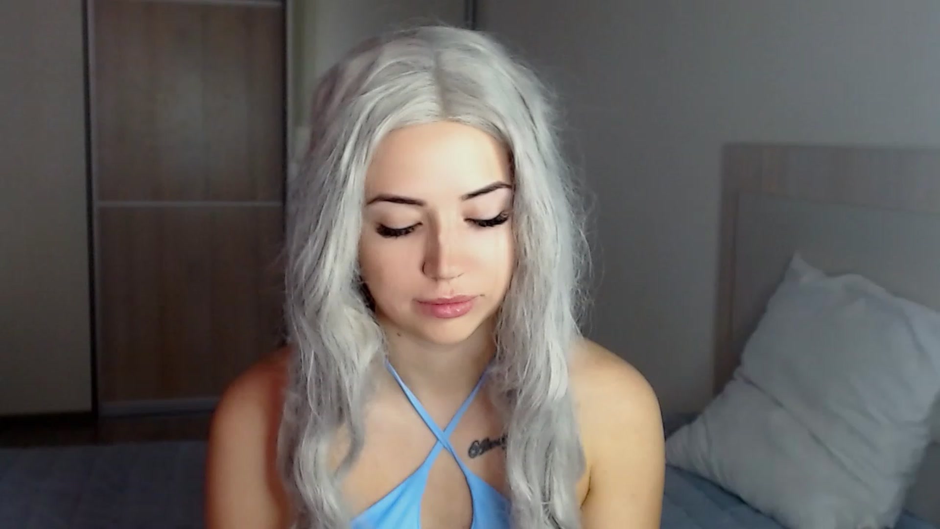 Gallery image thumbnail from SinfulAngelll's myfreecams stream on, 11/16/2022, 10:41 image 10 of 20