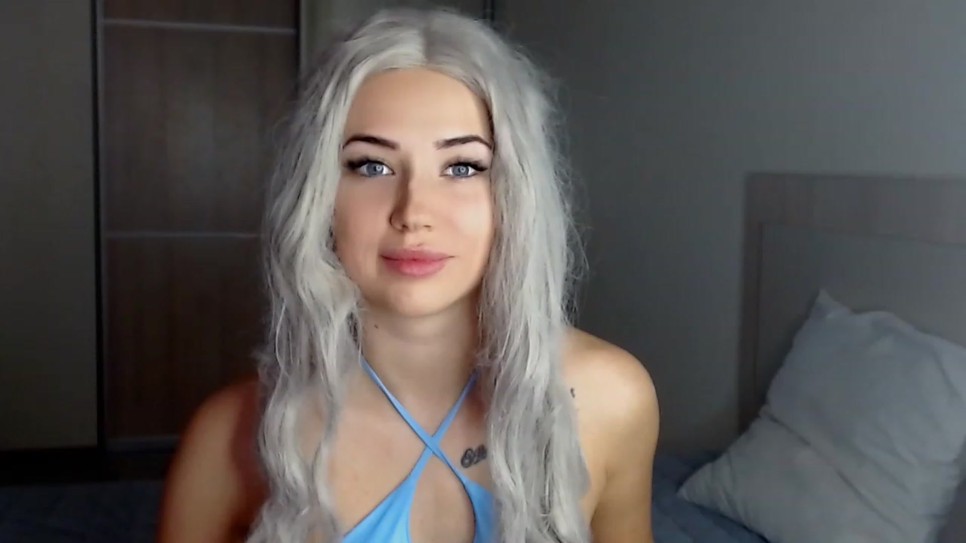 Gallery image thumbnail from SinfulAngelll's myfreecams stream on, 11/16/2022, 10:58 image 10 of 20