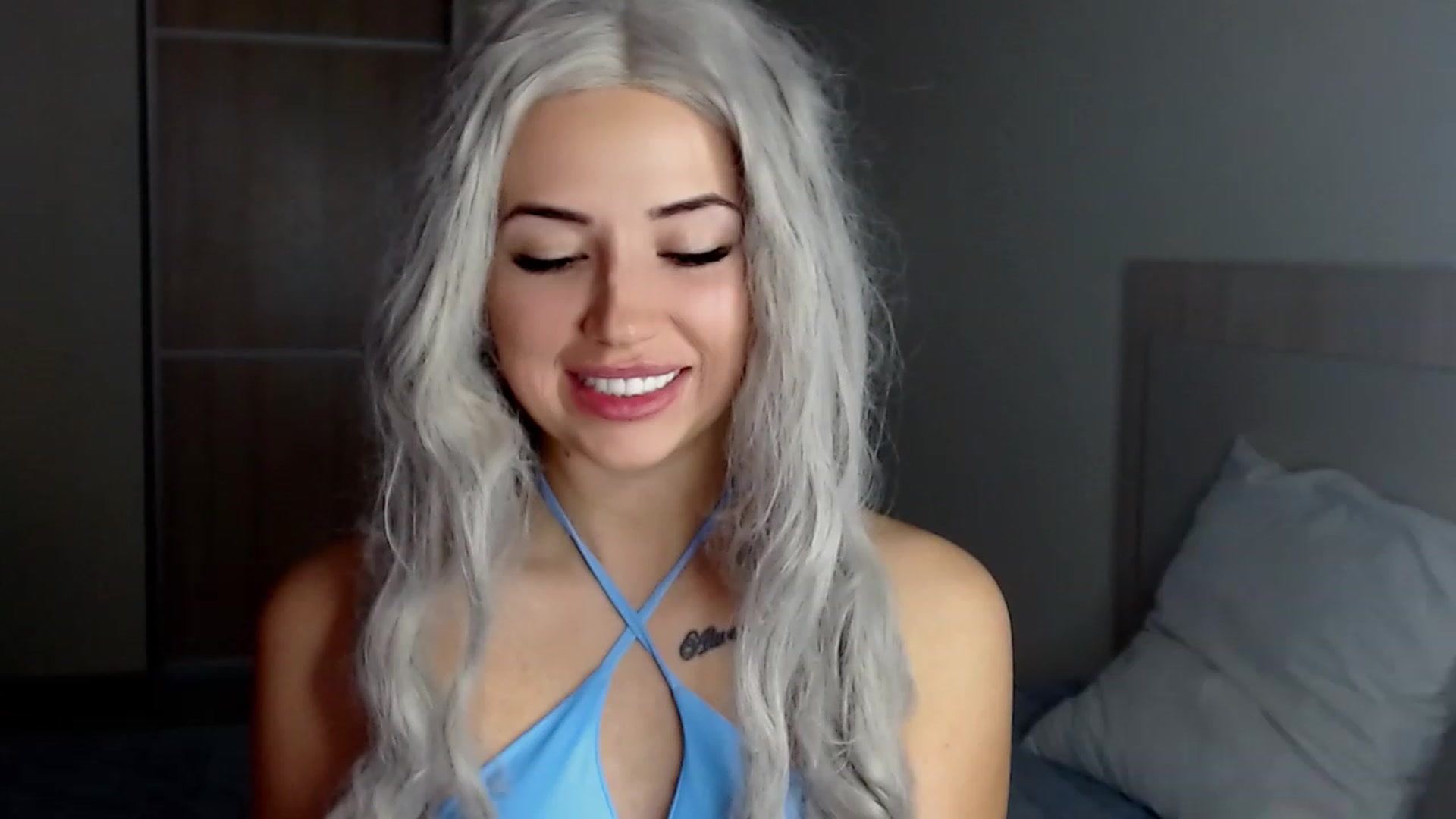 Gallery image thumbnail from SinfulAngelll's myfreecams stream on, 11/16/2022, 10:58 image 17 of 20