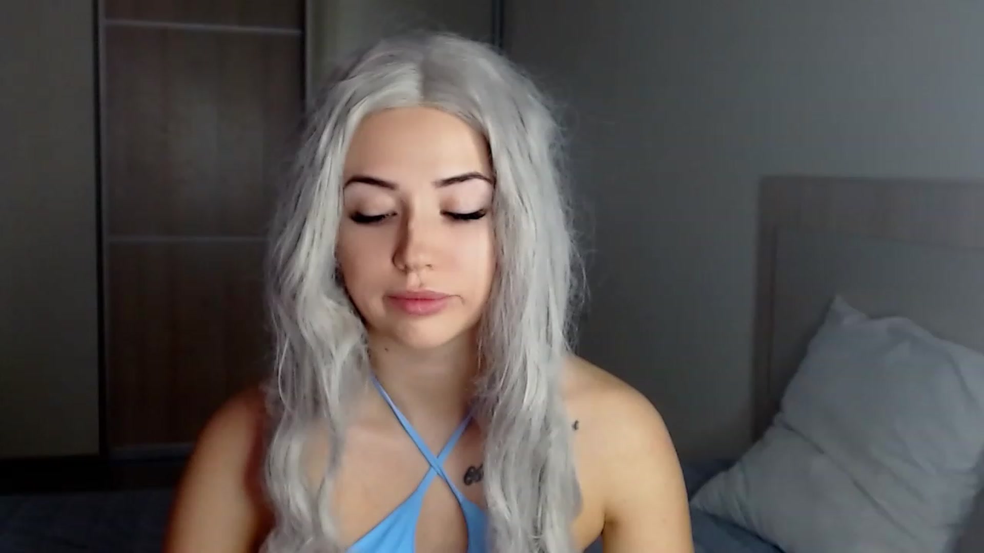 Gallery image thumbnail from SinfulAngelll's myfreecams stream on, 11/16/2022, 10:58 image 7 of 20