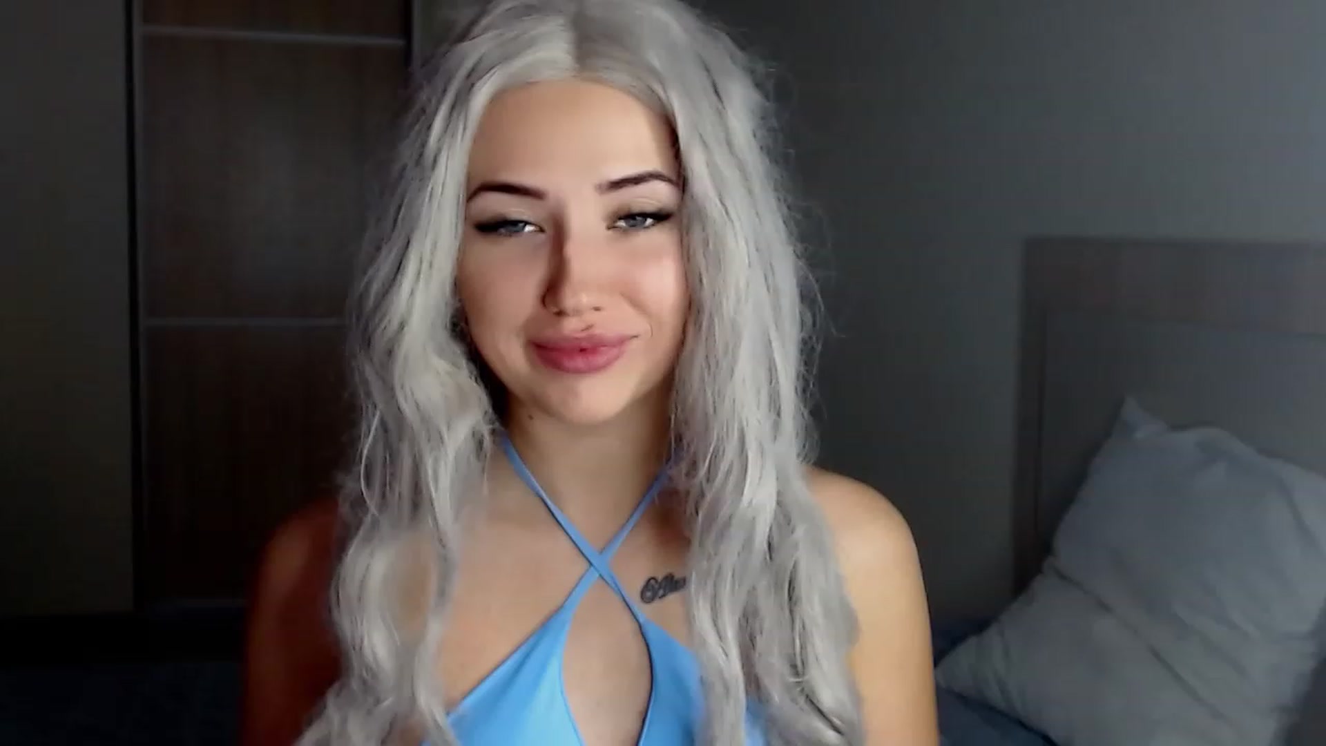 Gallery image thumbnail from SinfulAngelll's myfreecams stream on, 11/16/2022, 10:58 image 18 of 20