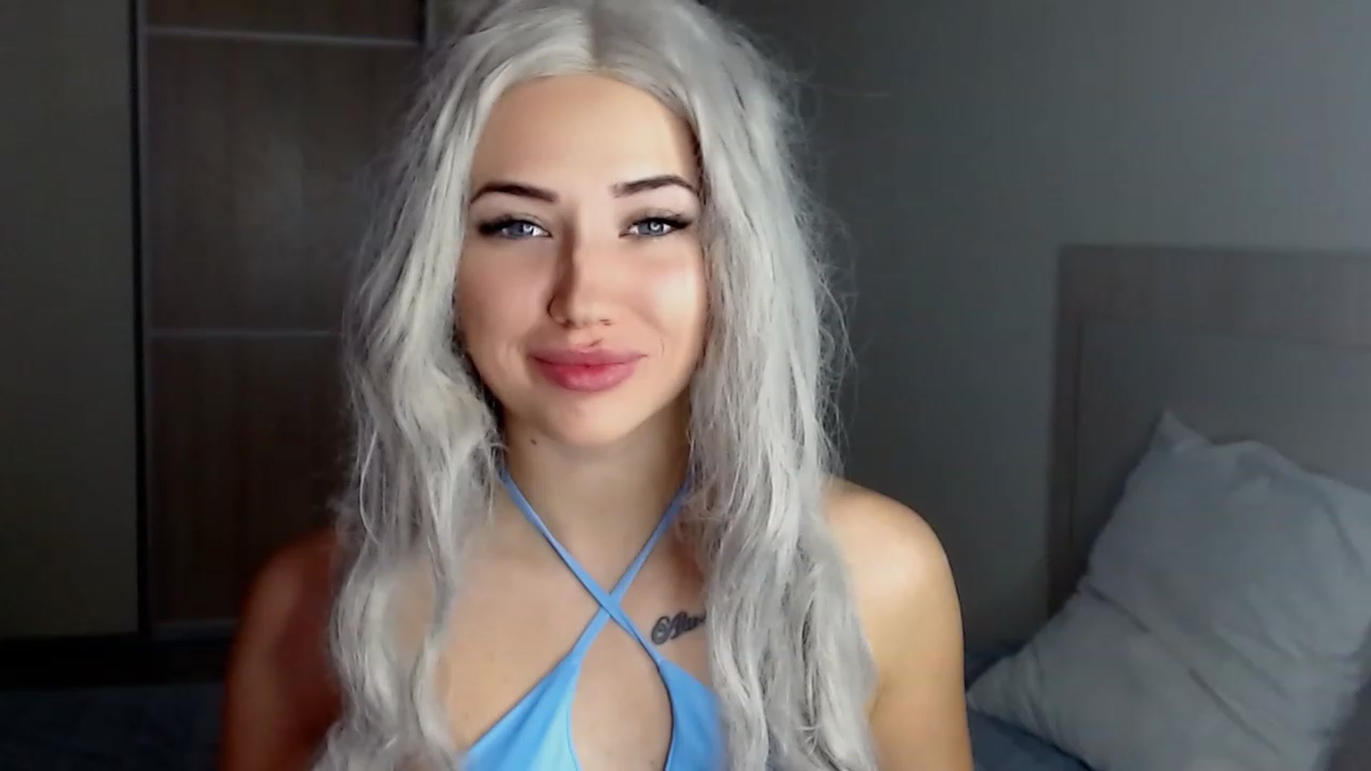 Gallery image thumbnail from SinfulAngelll's myfreecams stream on, 11/16/2022, 10:58 image 16 of 20