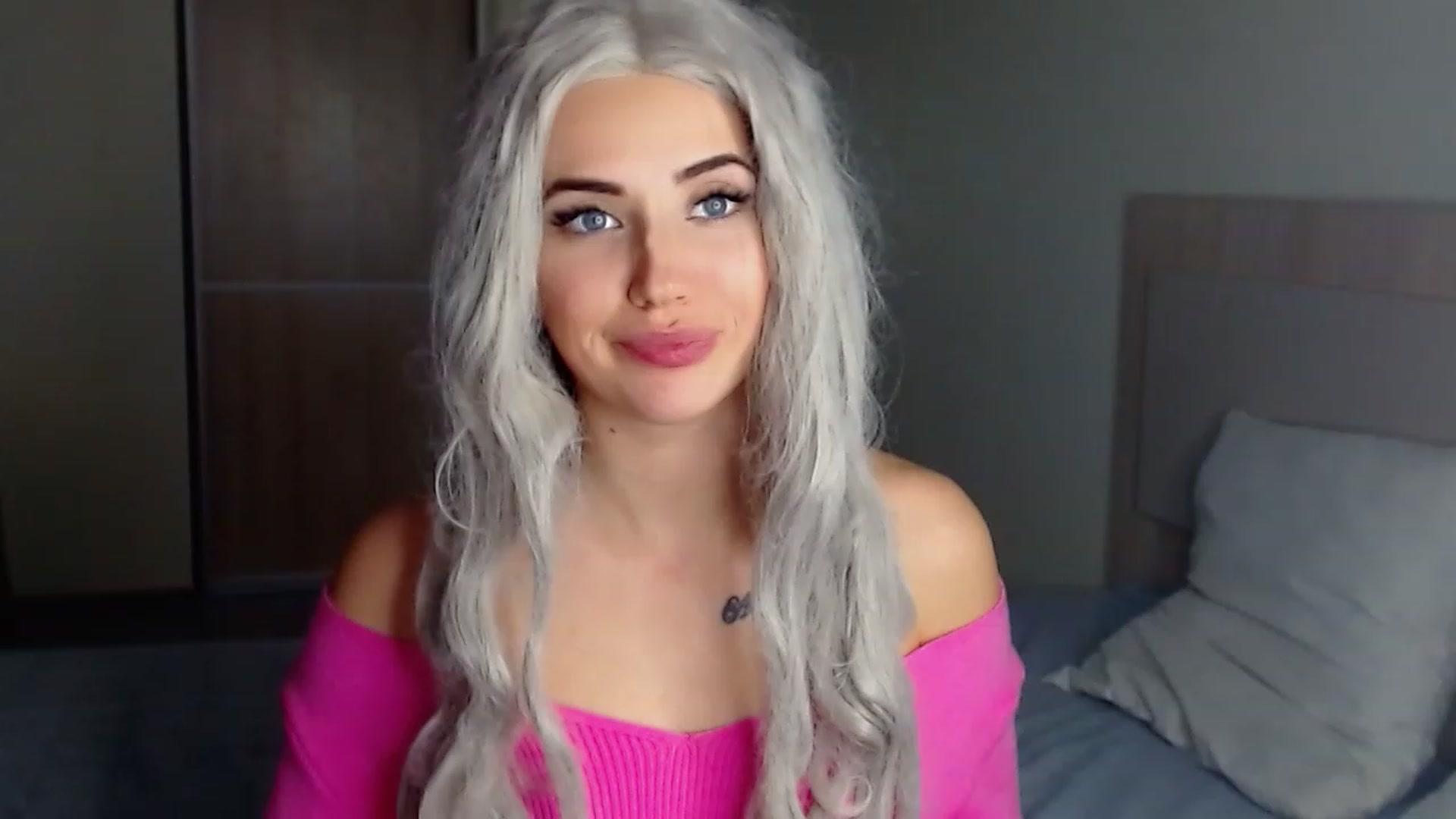 Gallery image thumbnail from SinfulAngelll's myfreecams stream on, 11/18/2022, 16:04 image 8 of 20