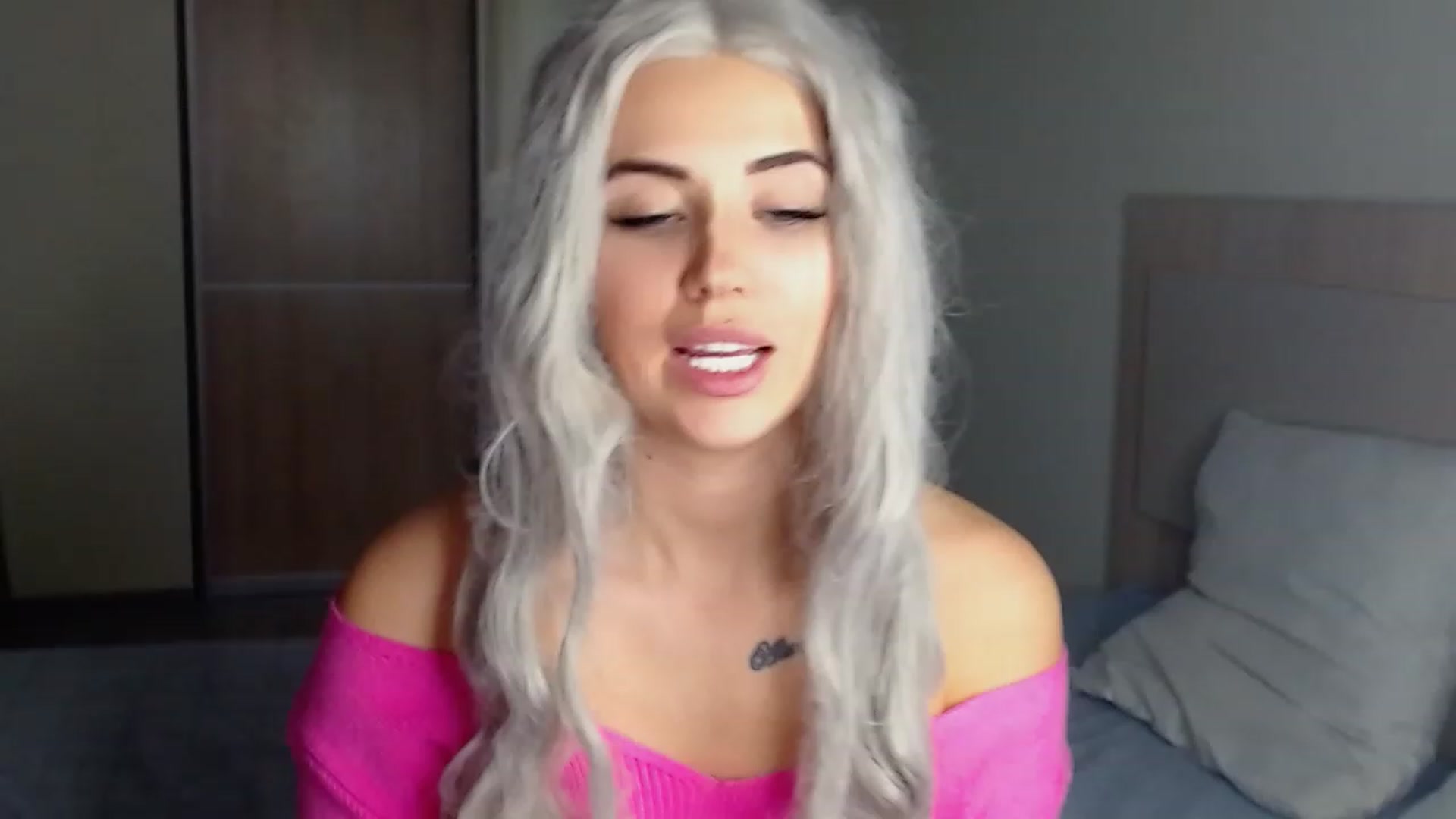 Gallery image thumbnail from SinfulAngelll's myfreecams stream on, 11/18/2022, 16:04 image 19 of 20