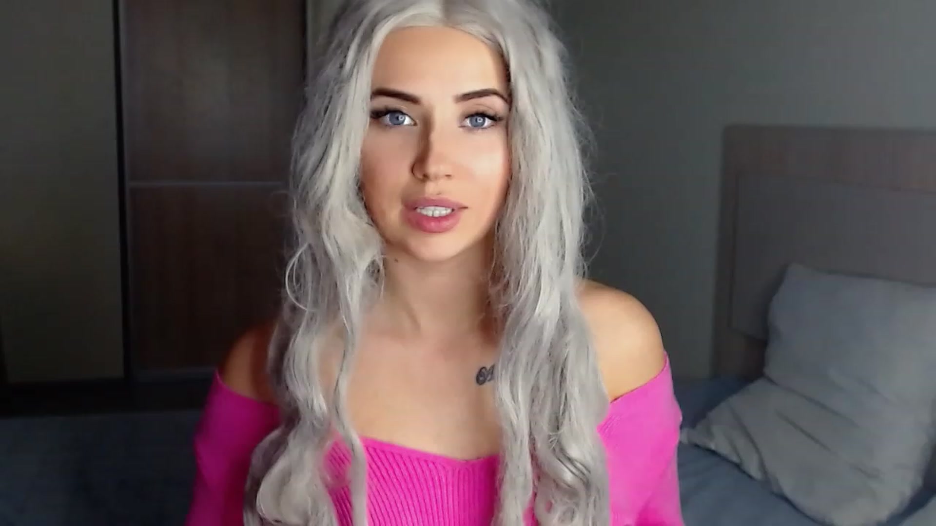 Gallery image thumbnail from SinfulAngelll's myfreecams stream on, 11/18/2022, 16:04 image 16 of 20