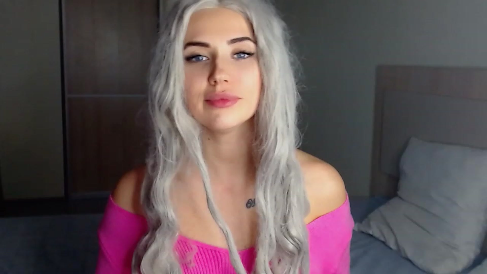 Gallery image thumbnail from SinfulAngelll's myfreecams stream on, 11/18/2022, 16:04 image 6 of 20