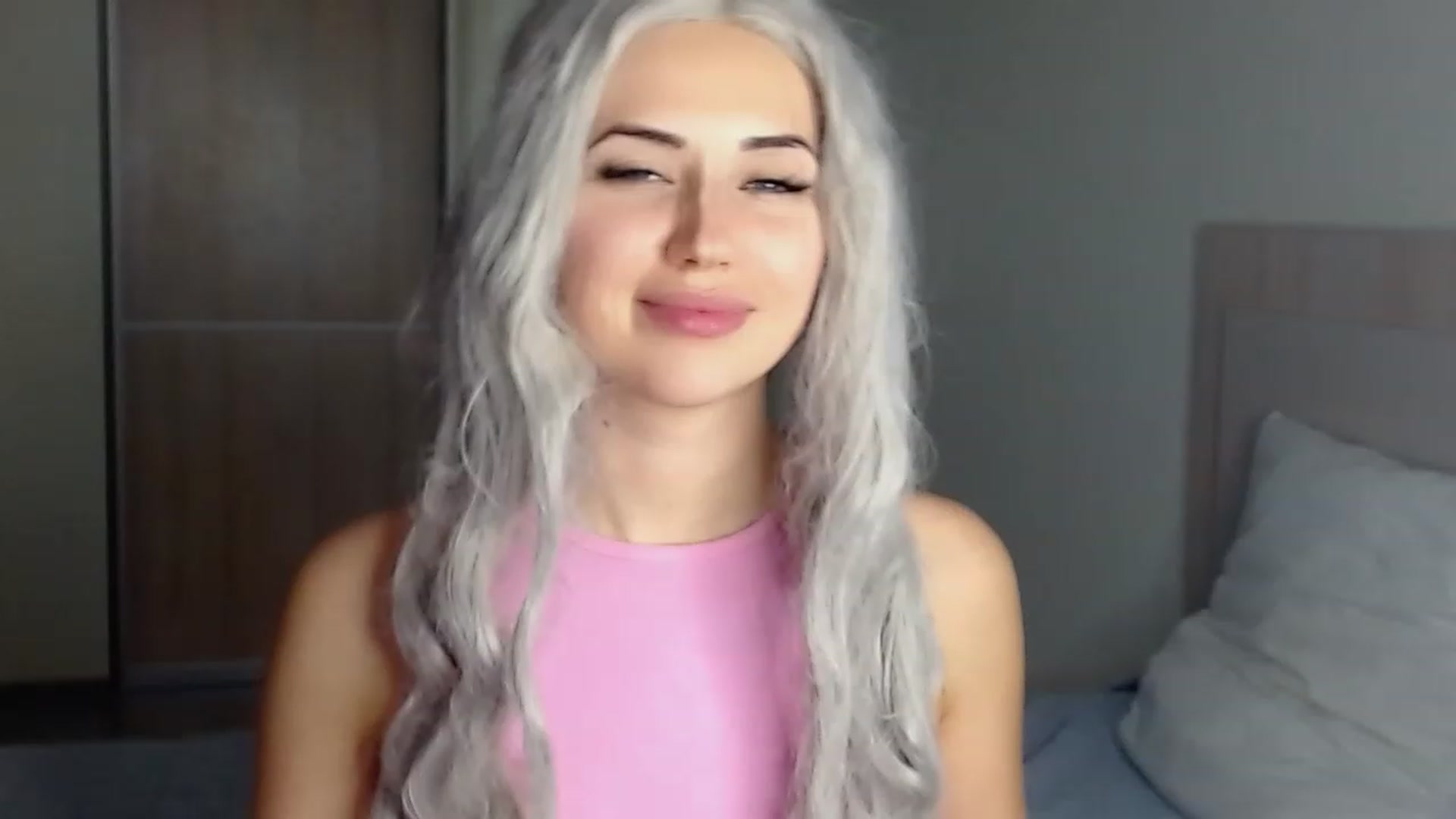 Gallery image thumbnail from SinfulAngelll's myfreecams stream on, 11/19/2022, 14:22 image 9 of 20
