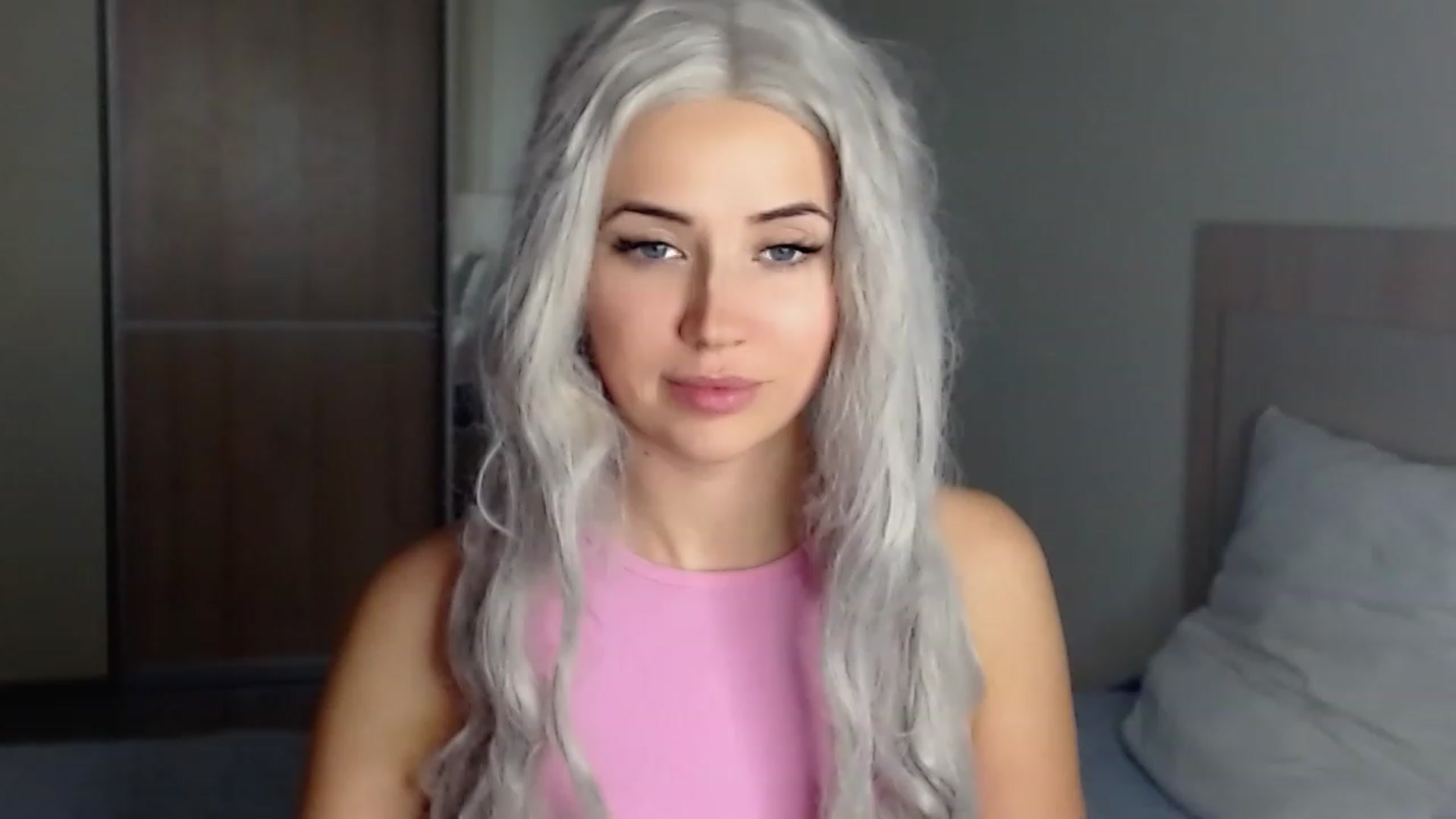 Gallery image thumbnail from SinfulAngelll's myfreecams stream on, 11/19/2022, 14:22 image 4 of 20