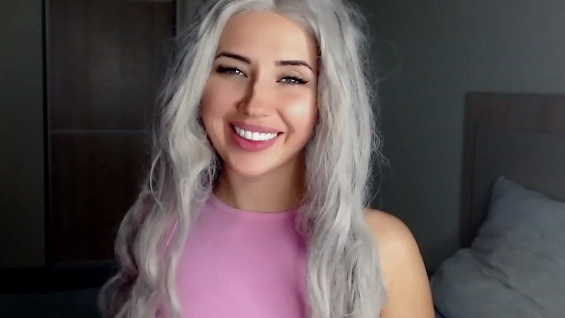 Gallery image thumbnail from SinfulAngelll's myfreecams stream on, 11/19/2022, 15:29 image 11 of 20