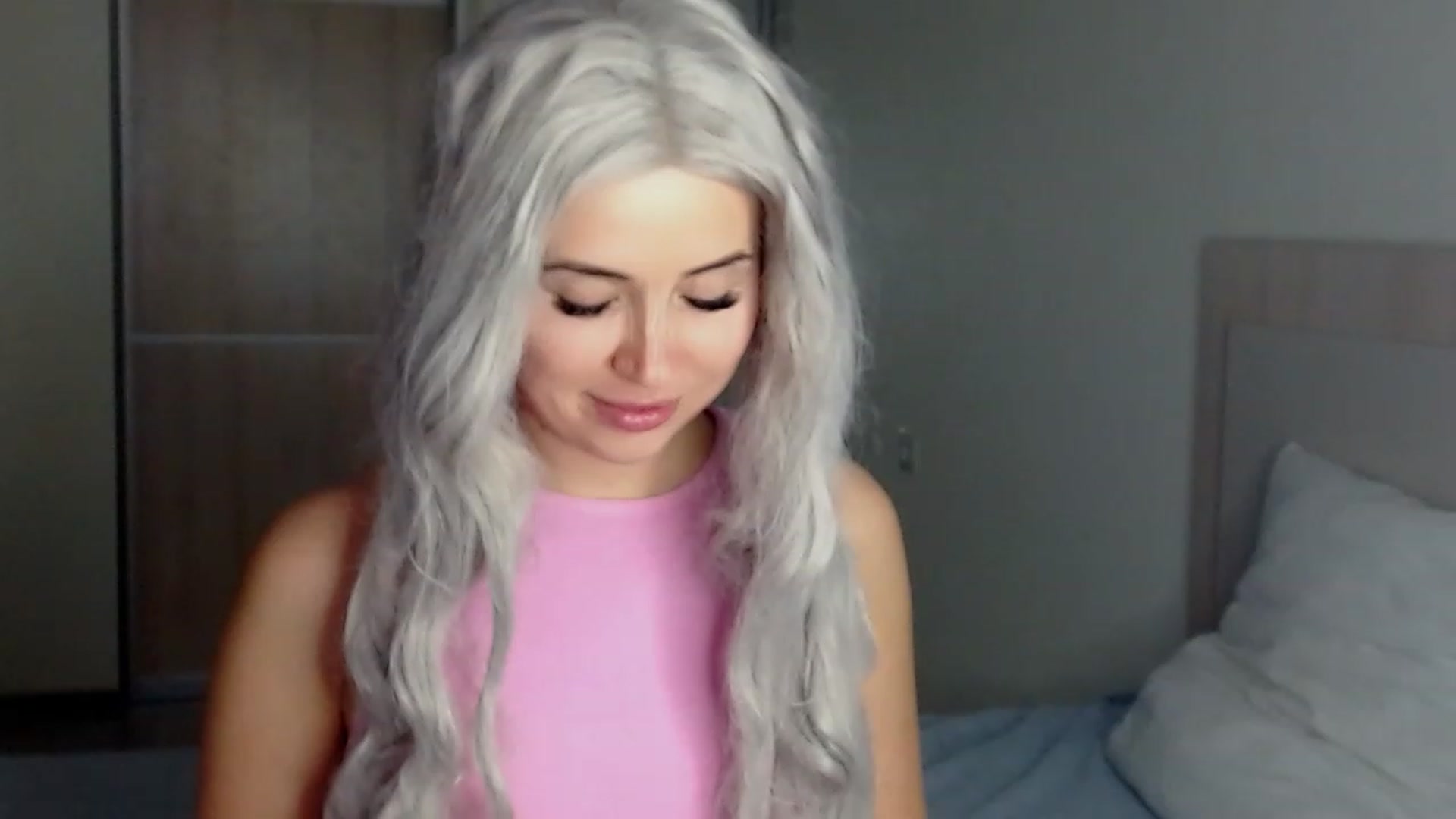 Gallery image thumbnail from SinfulAngelll's myfreecams stream on, 11/19/2022, 15:29 image 3 of 20