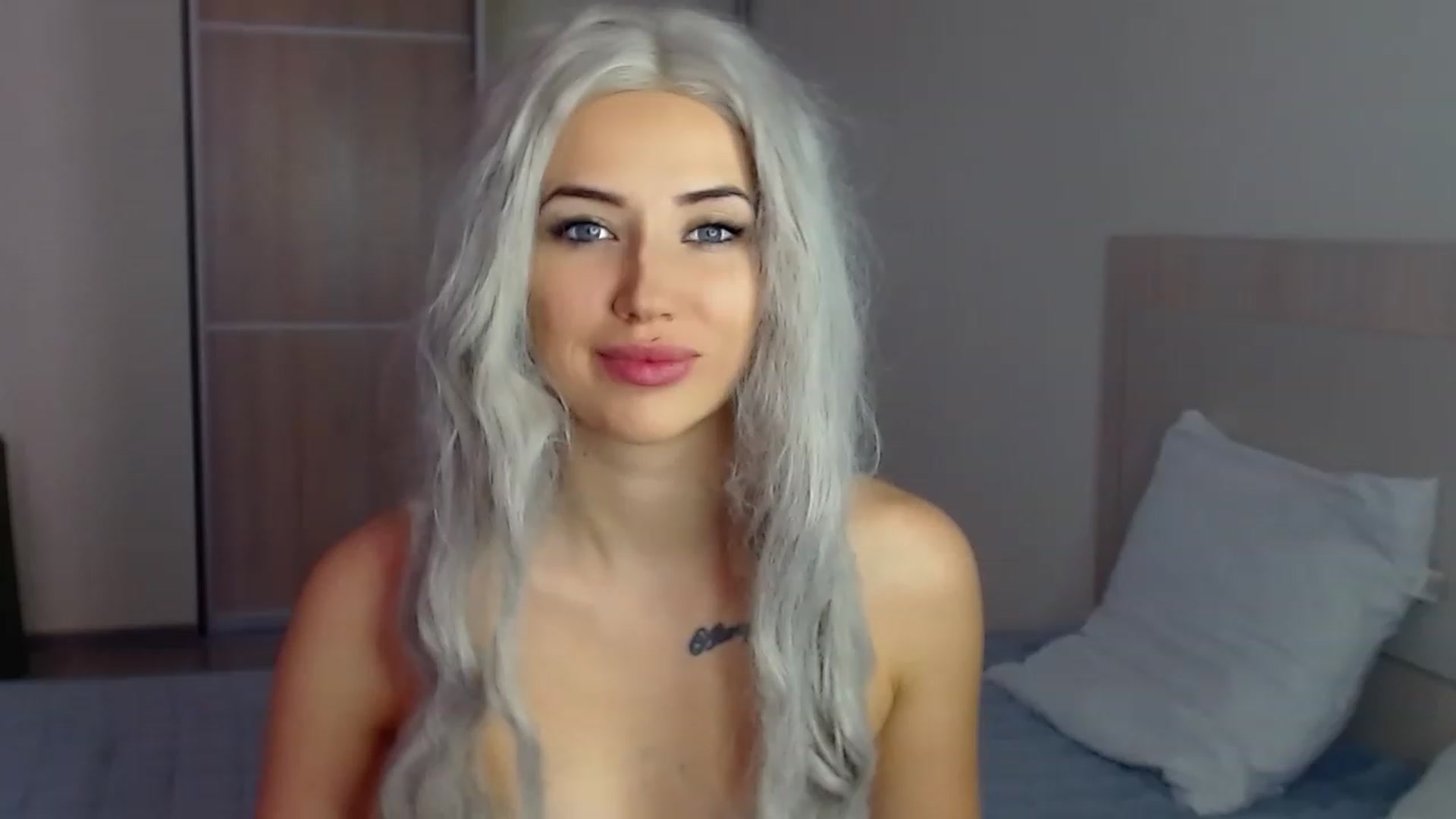 Gallery image thumbnail from SinfulAngelll's myfreecams stream on, 12/05/2022, 10:28 image 7 of 20