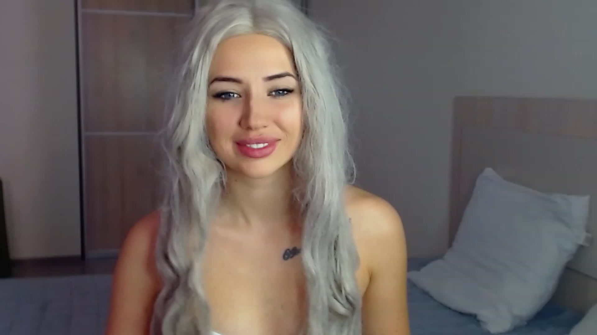Gallery image thumbnail from SinfulAngelll's myfreecams stream on, 12/05/2022, 10:28 image 1 of 20