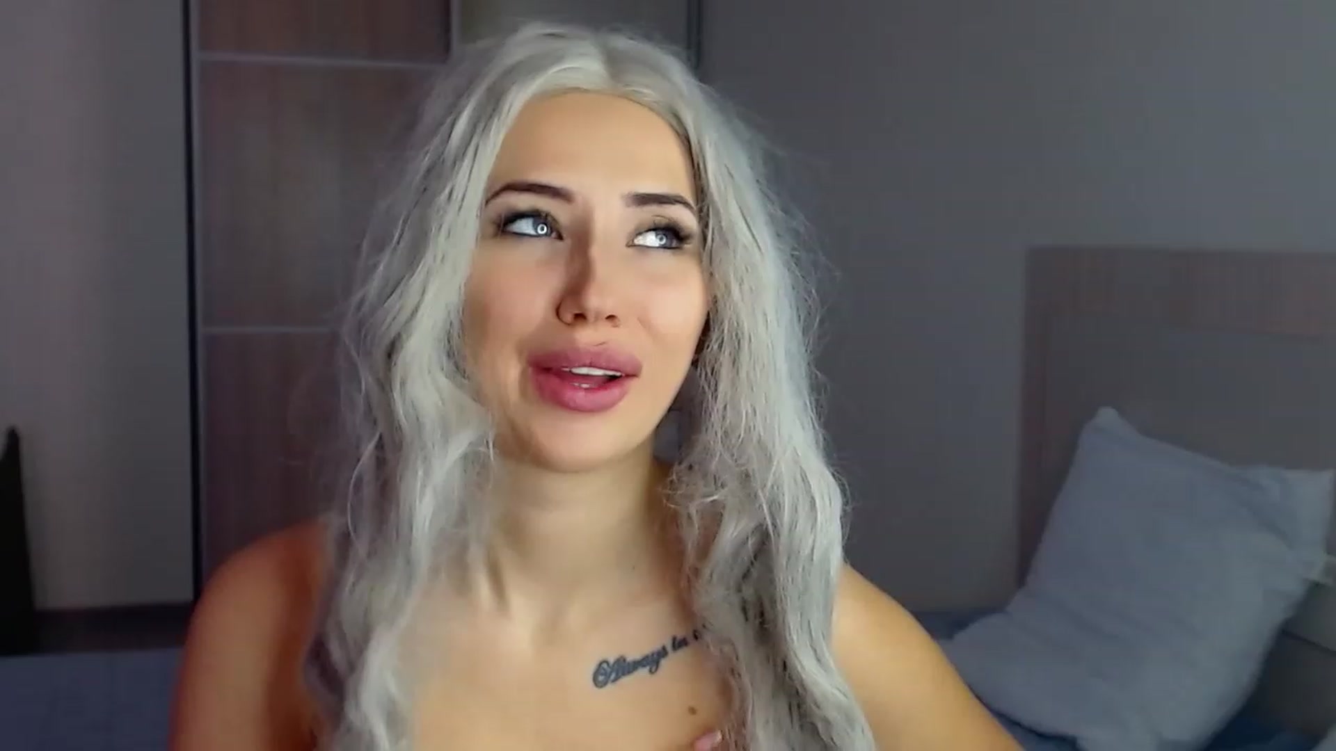 Gallery image thumbnail from SinfulAngelll's myfreecams stream on, 12/05/2022, 10:28 image 18 of 20