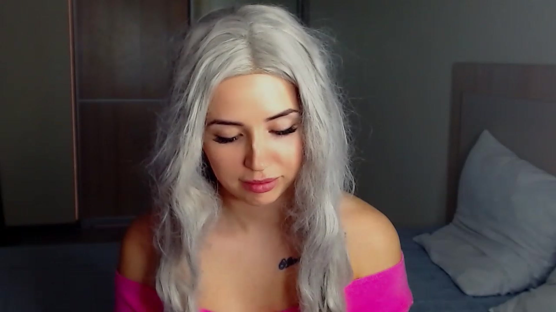 Gallery image thumbnail from SinfulAngelll's myfreecams stream on, 12/05/2022, 14:37 image 18 of 20